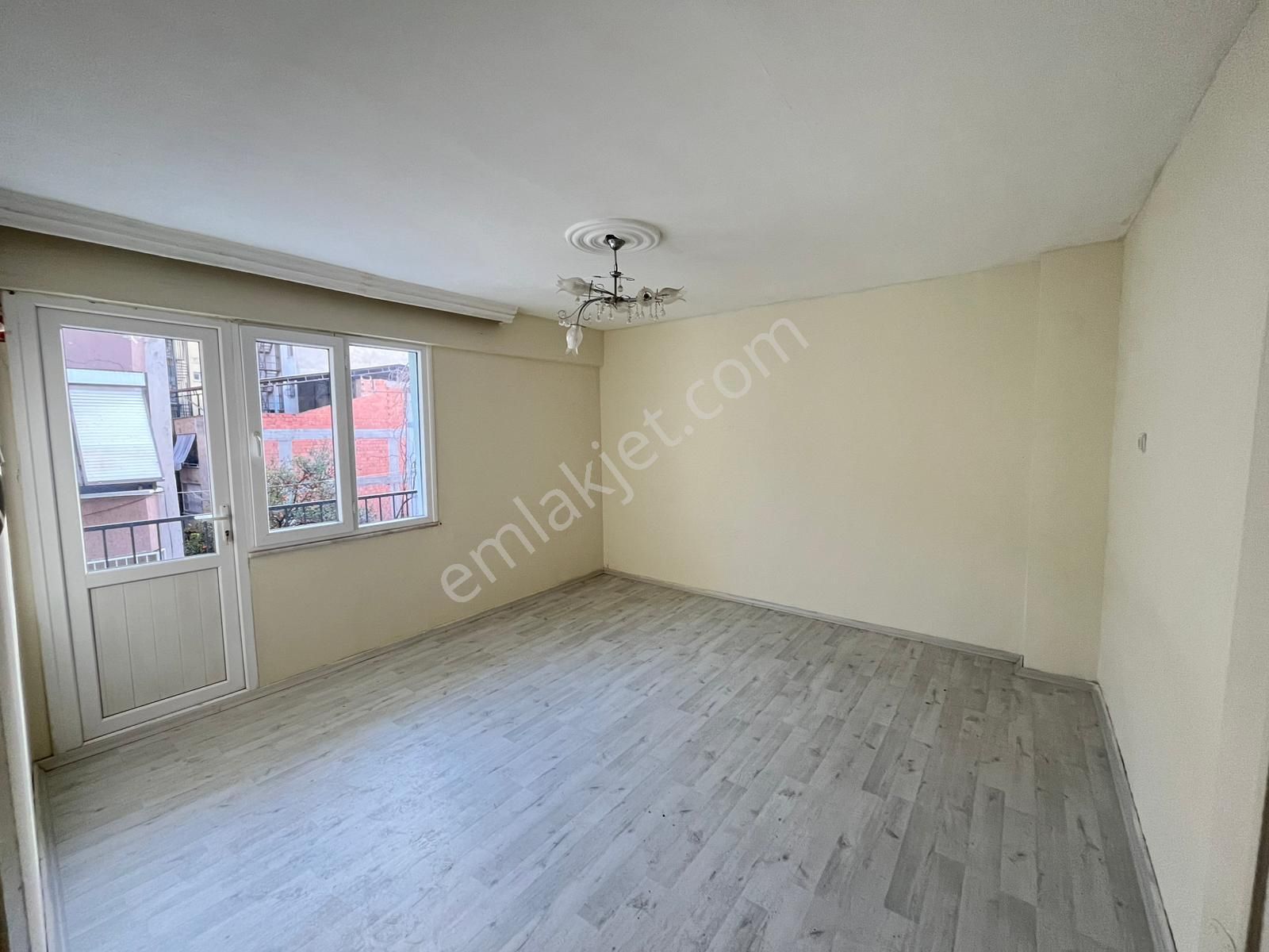 Turan Mahallesin De Satılık 2+1 Daire ! ! !