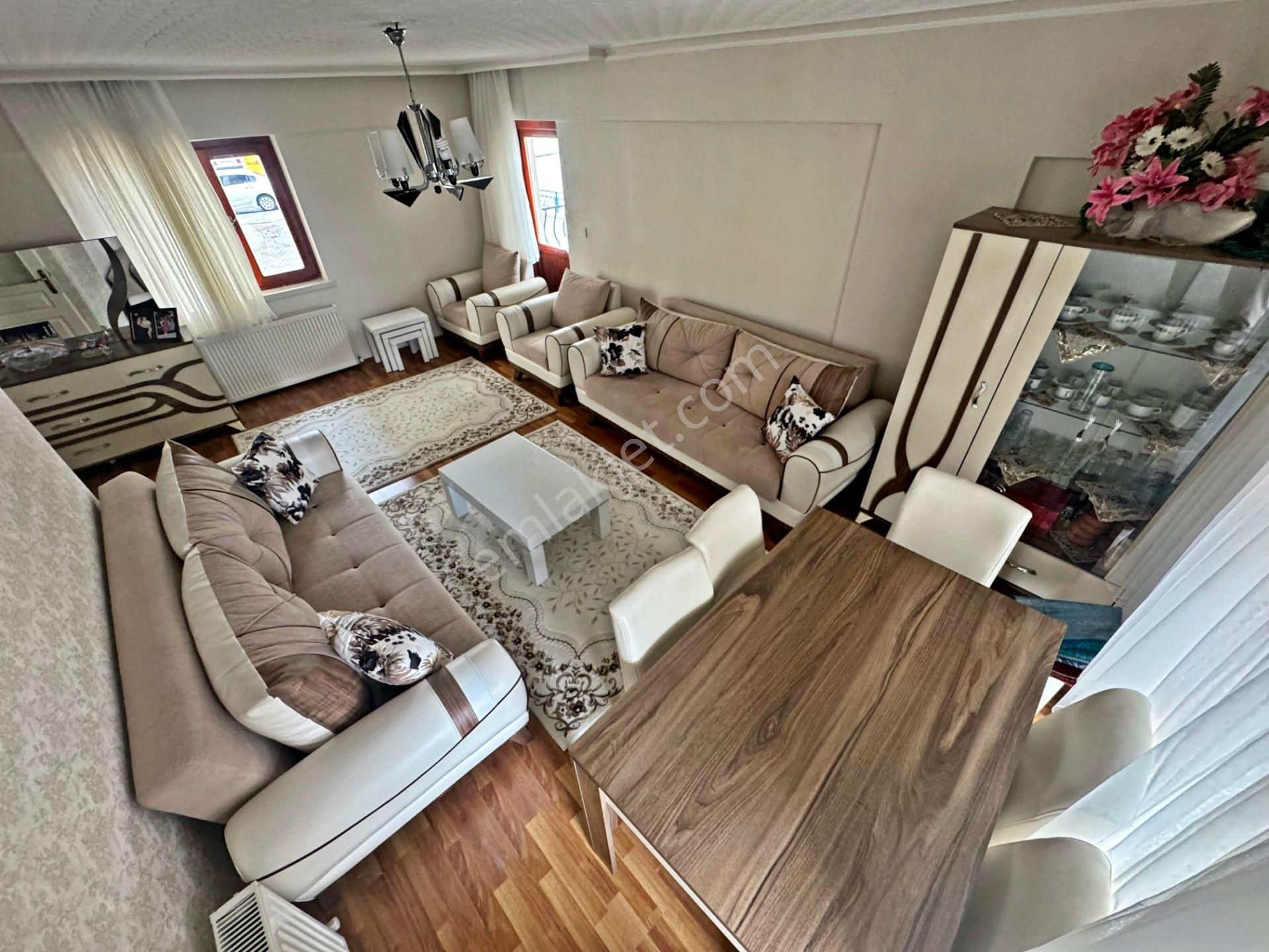 Gold Emlak'tan Mehtap Caddesinde Tek Daire Fiyatına Asansörlü 5+1 Dubleks Daire - Görsel 3