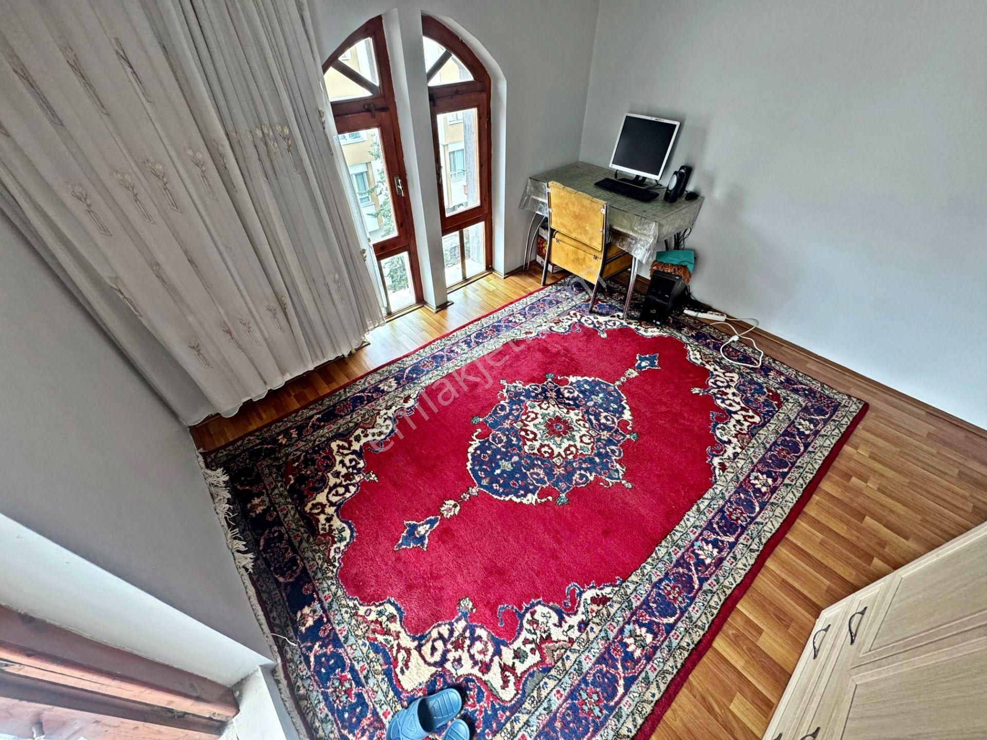 Gold Emlak'tan Mehtap Caddesinde Tek Daire Fiyatına Asansörlü 5+1 Dubleks Daire - Görsel 17