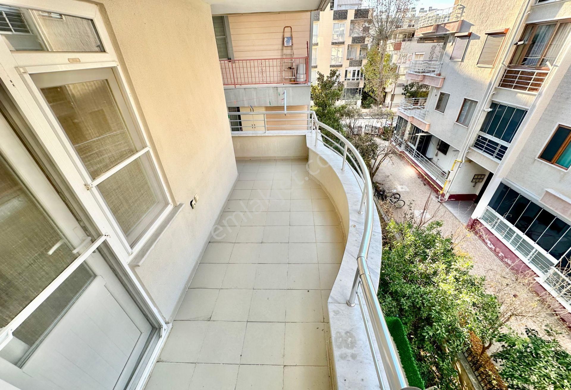 ꧁ay Emlaktan꧂akçay'da Arakat Ayrı Mutfak Denize Sadece 300 Metre Satılık 2+1 Daire - Görsel 8