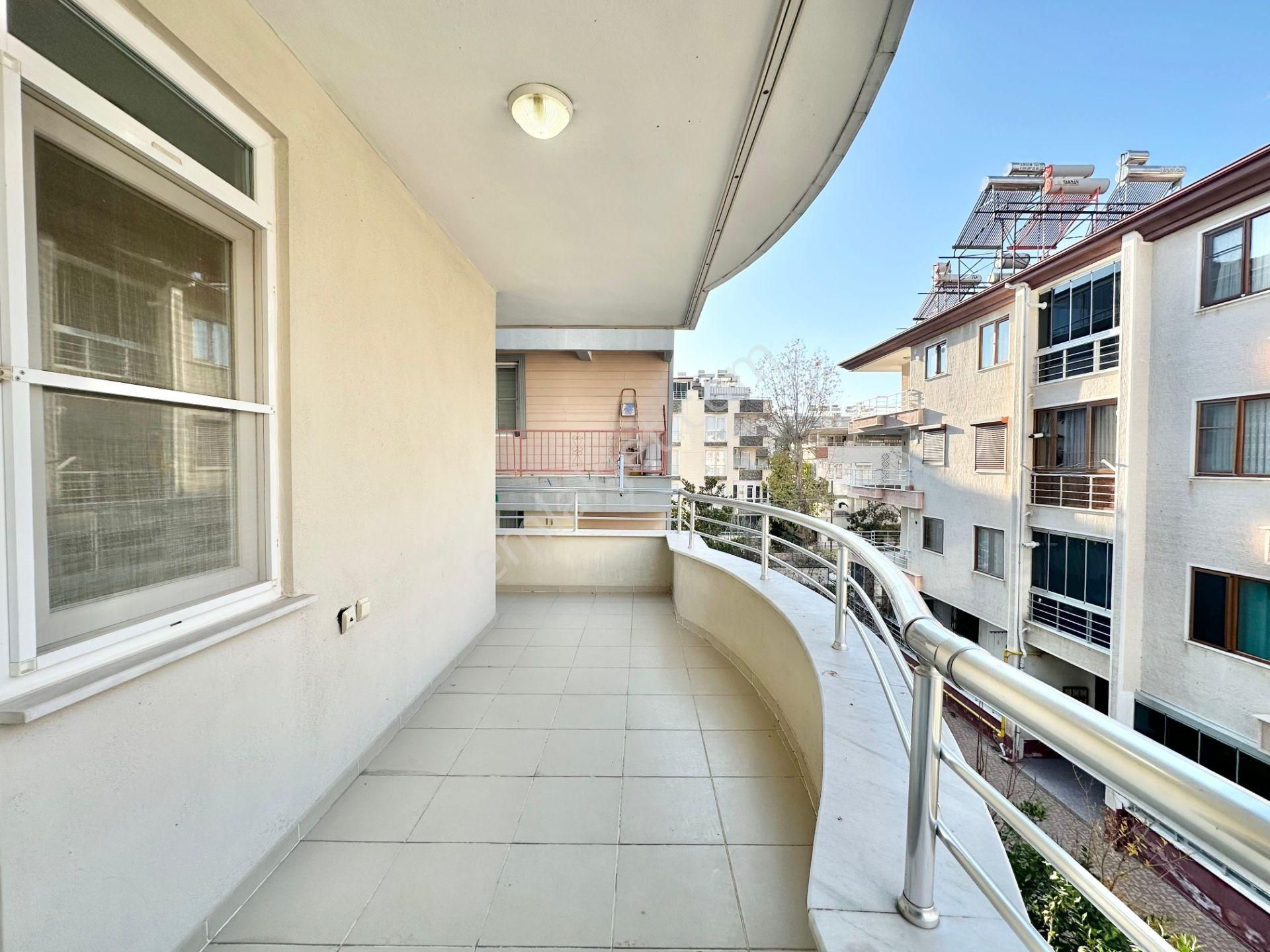 ꧁ay Emlaktan꧂akçay'da Arakat Ayrı Mutfak Denize Sadece 300 Metre Satılık 2+1 Daire - Görsel 9