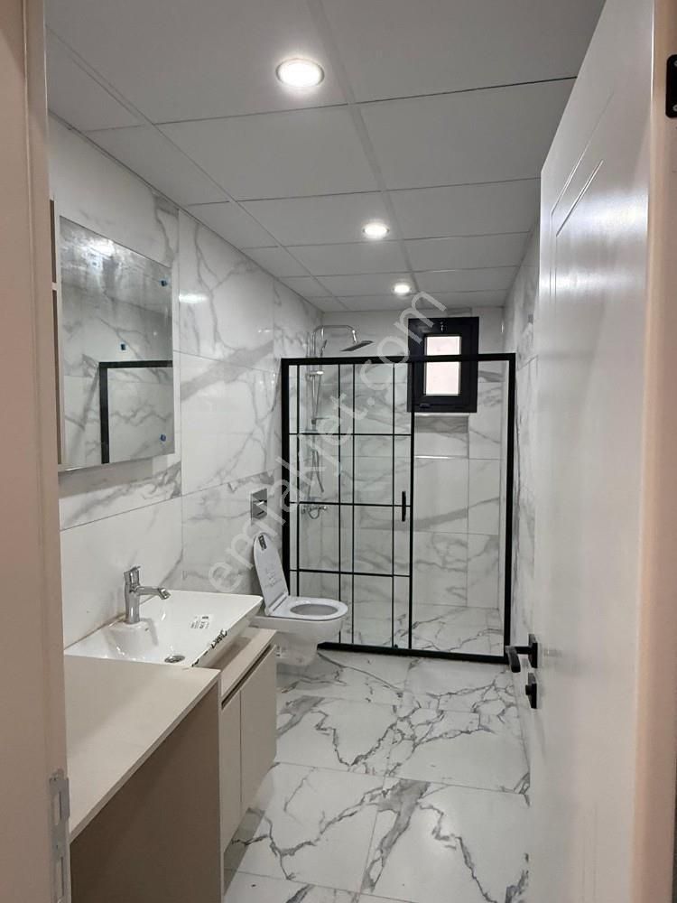 'kuşadası Davutlar Merkezde Özel Havuzlu Satılık Villa' - Görsel 11