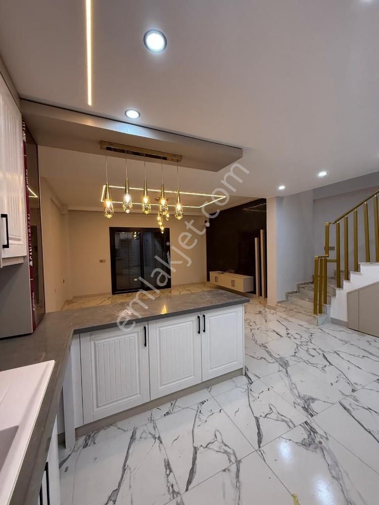 'kuşadası Davutlar Merkezde Özel Havuzlu Satılık Villa' - Görsel 15