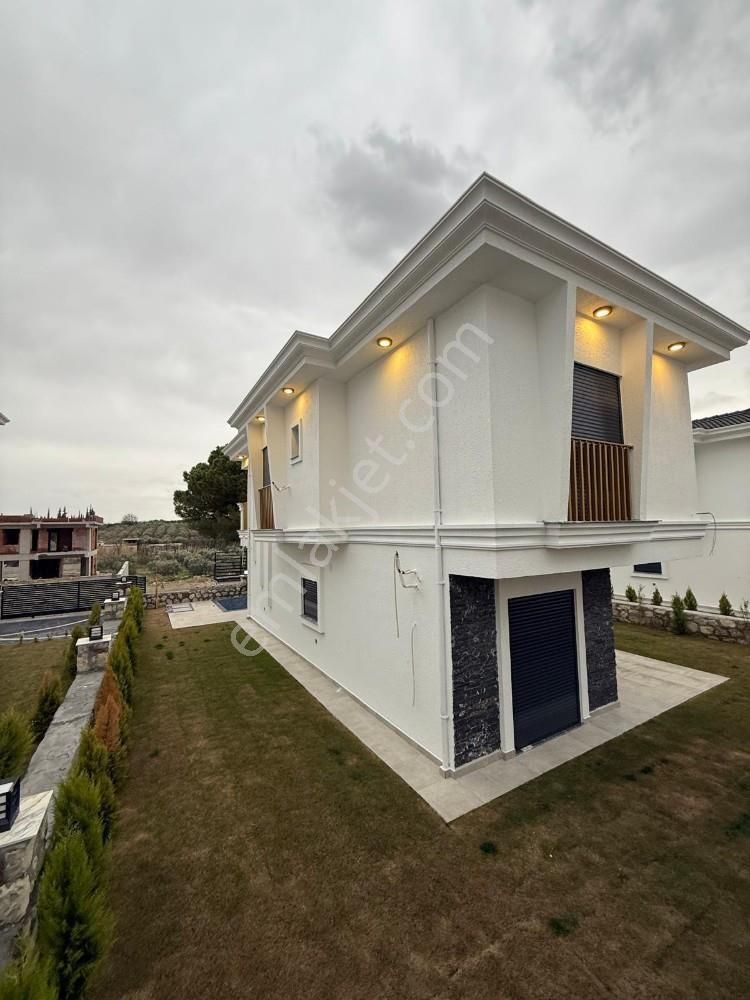 'kuşadası Davutlar Merkezde Özel Havuzlu Satılık Villa' - Görsel 20