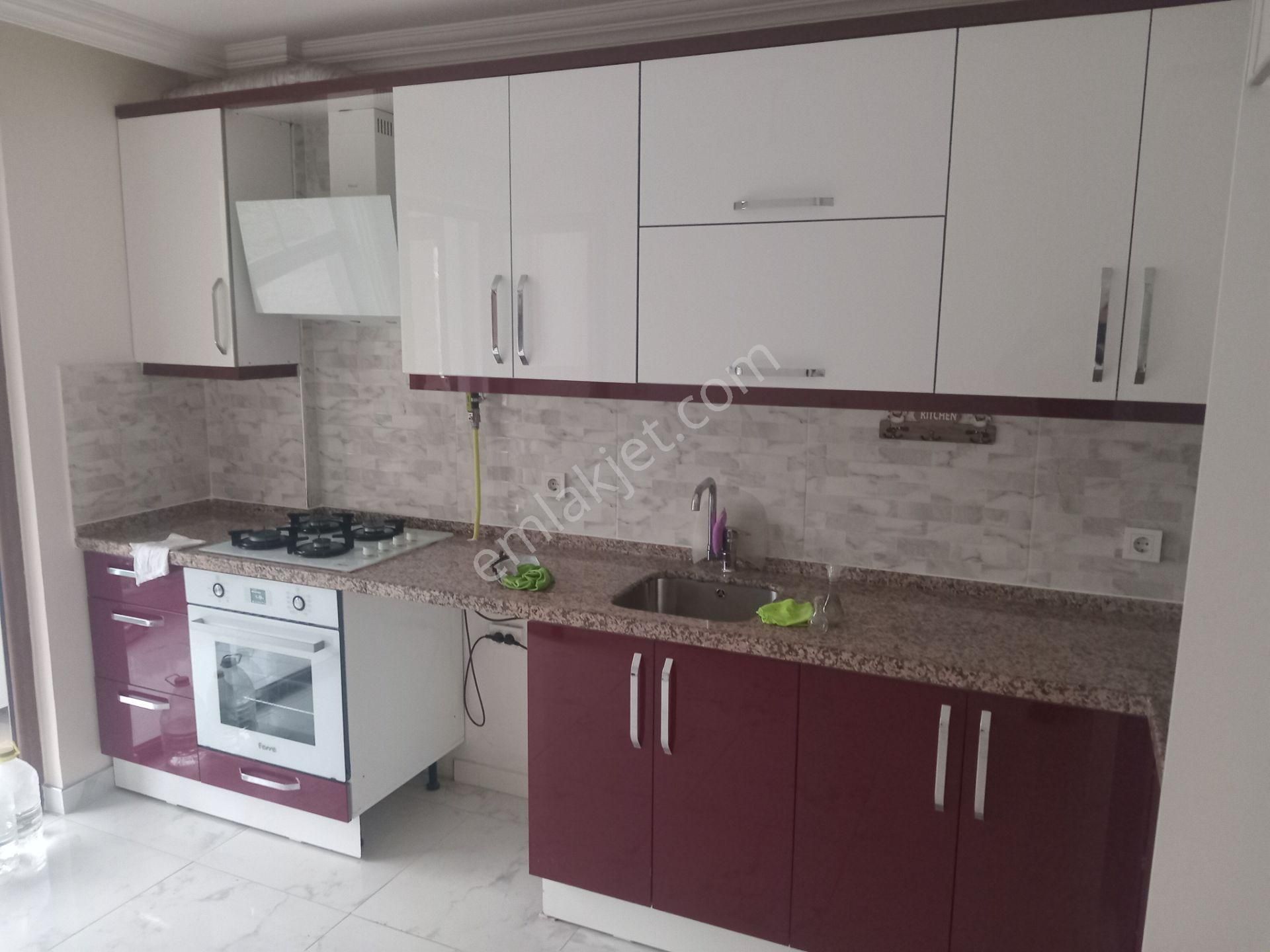 Çiftlikköy'de 3+1 Kiralık Daire - Görsel 12