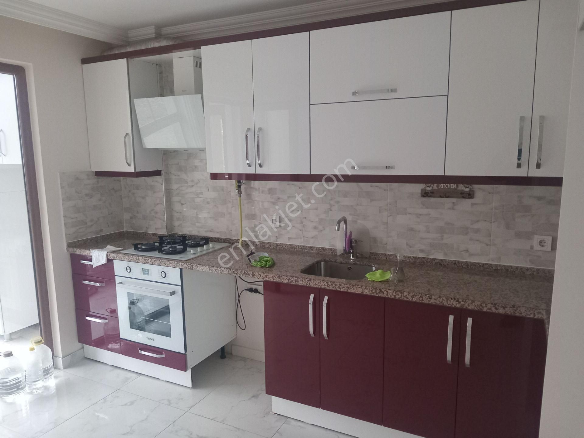 Çiftlikköy'de 3+1 Kiralık Daire - Görsel 5