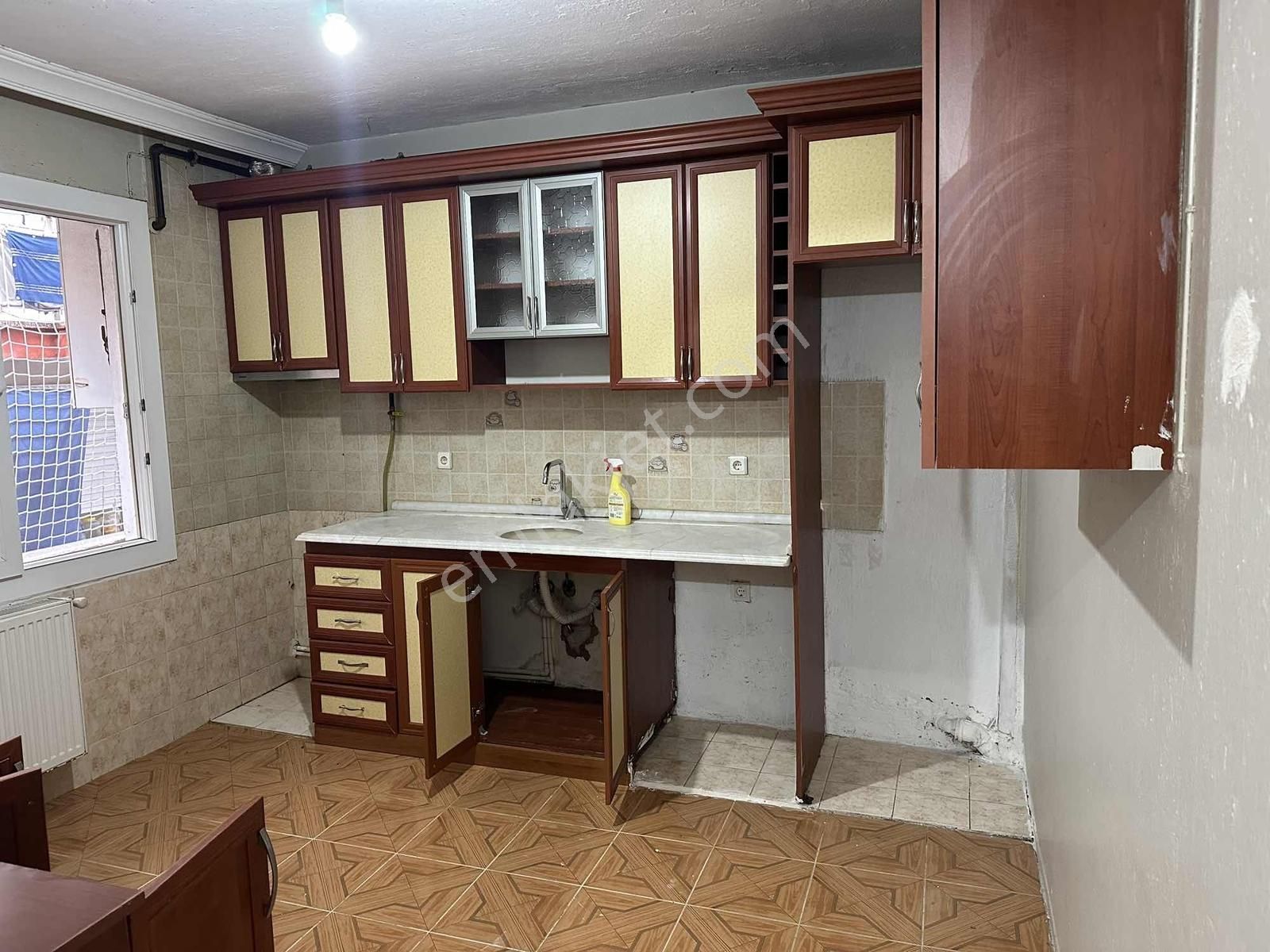 Demetten Doğalgazlı Klimalı Çift Cepheli Arakat Kiralık 1+1. - Görsel 4