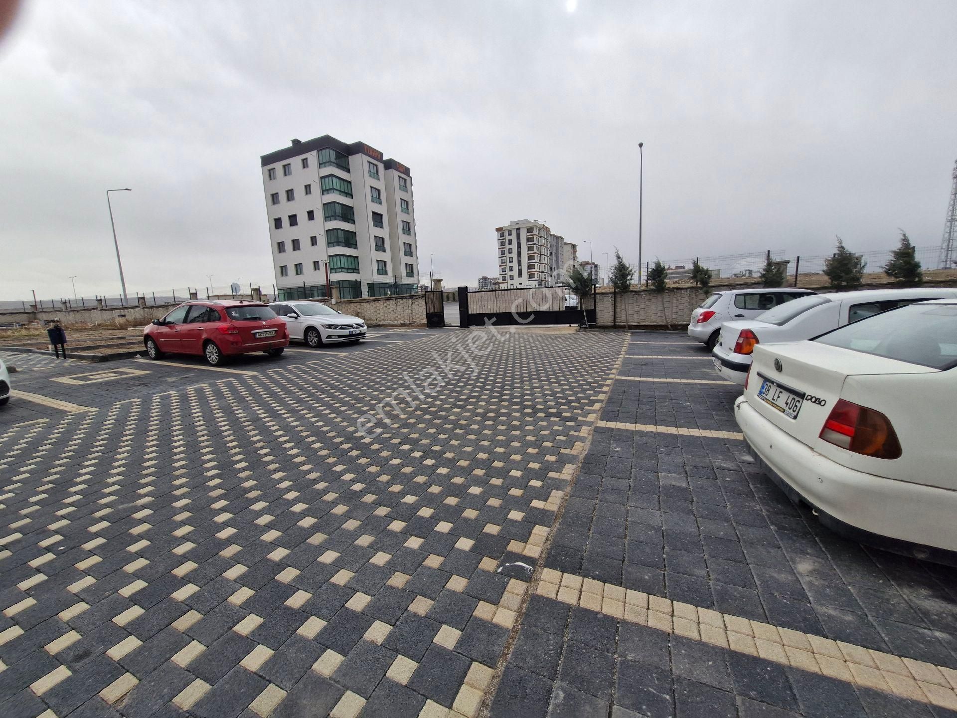 Bahçeli Evler Mahallesinde Sedat Kılıç Da Satılık 3+1 Hobi Bahçeli Satılık Daire - Görsel 26