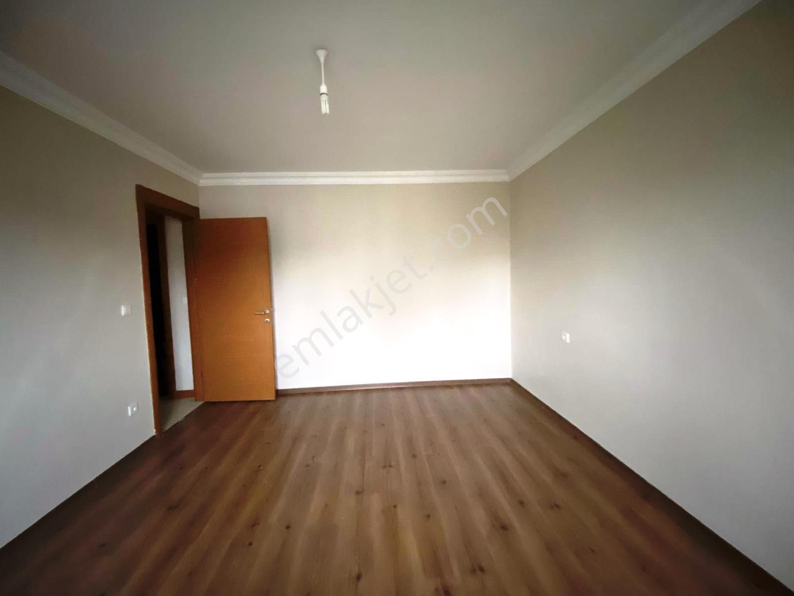 Adnan Kahveci, Kolejler Bölgesi'nde Satılık 1+1 Daire - Görsel 24