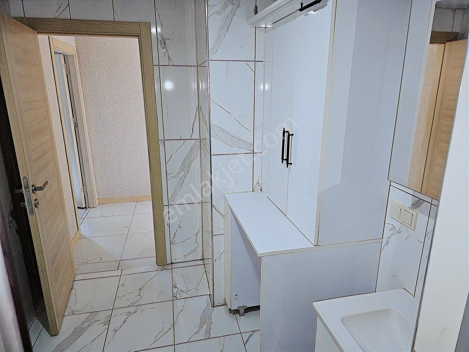 Meram Bahçeşehir 2.kat 4+1 Kiracılı Satılık Daire - Görsel 8