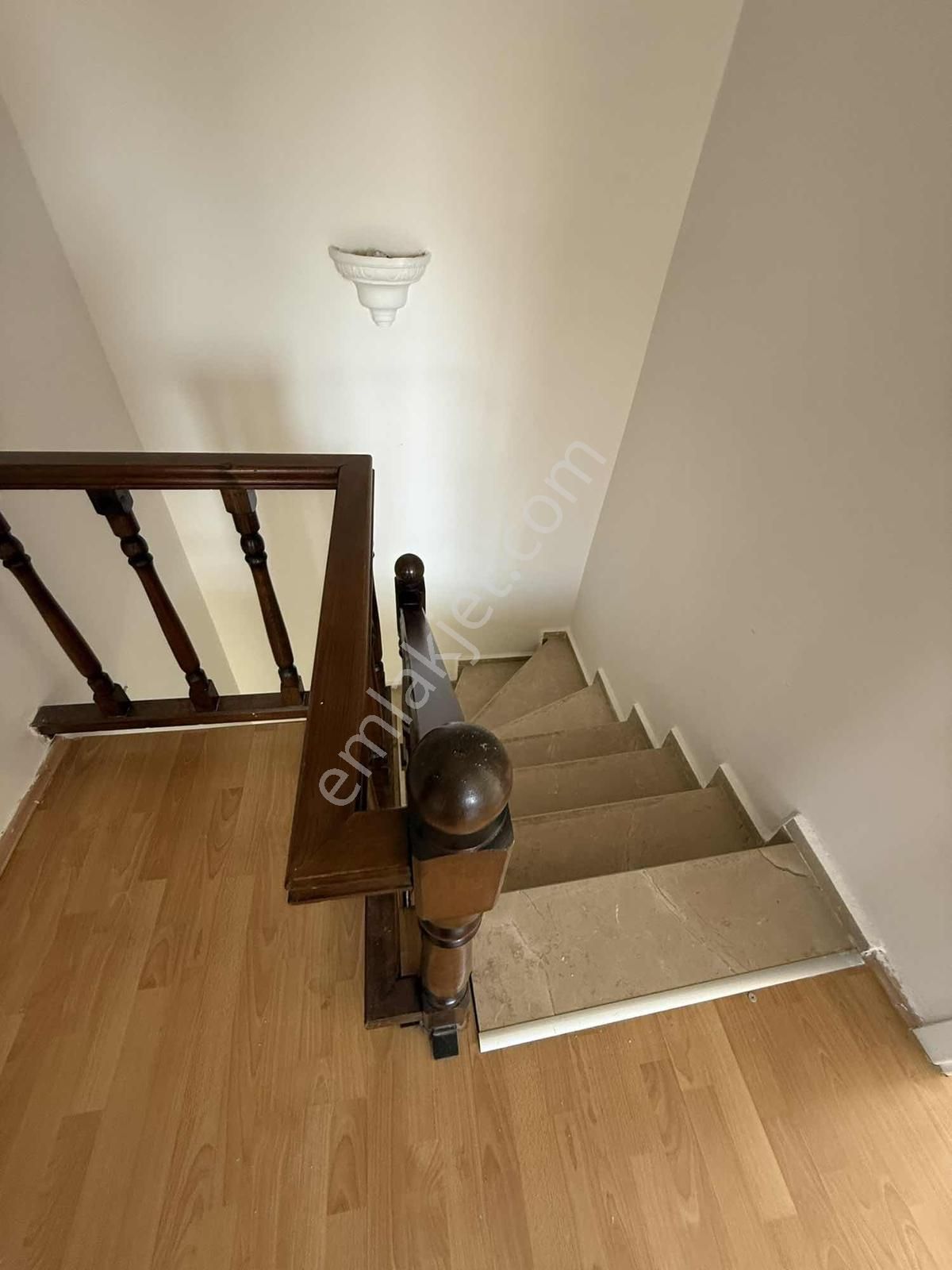 Gülağzı Erenköy Sitesi İç Tış Yeni Tadilatlı Villa - Görsel 17