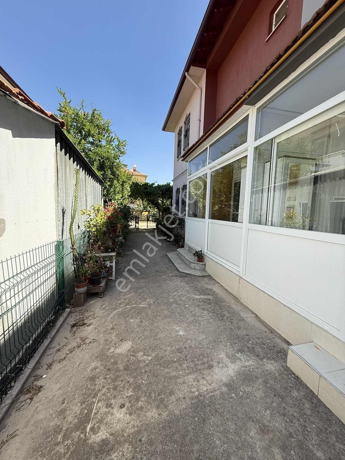 Gülağzı Erenköy Sitesi İç Tış Yeni Tadilatlı Villa - Görsel 21