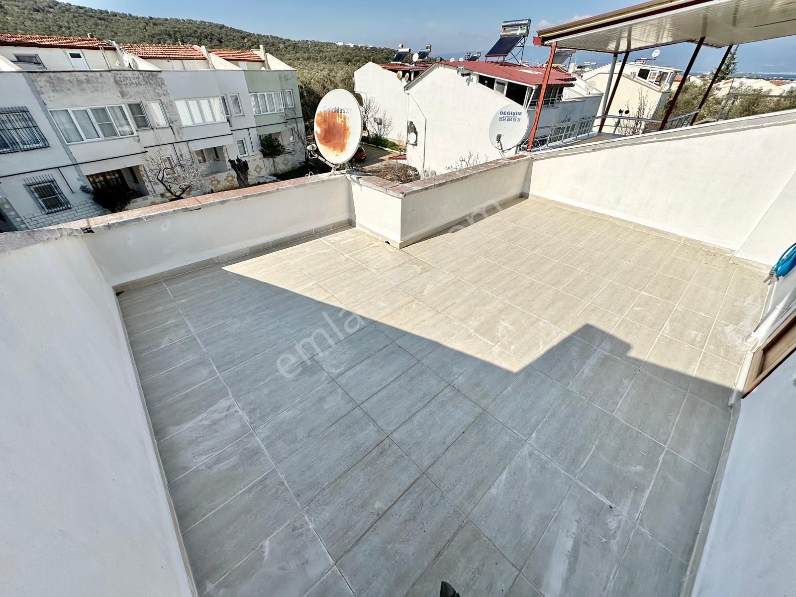 ꧁akçay Ay Emlaktan꧂pelitköy'de Geniş Teraslı Denize 300 M Kombili Site İçerisinde Satılık 3+1 Villa - Görsel 26