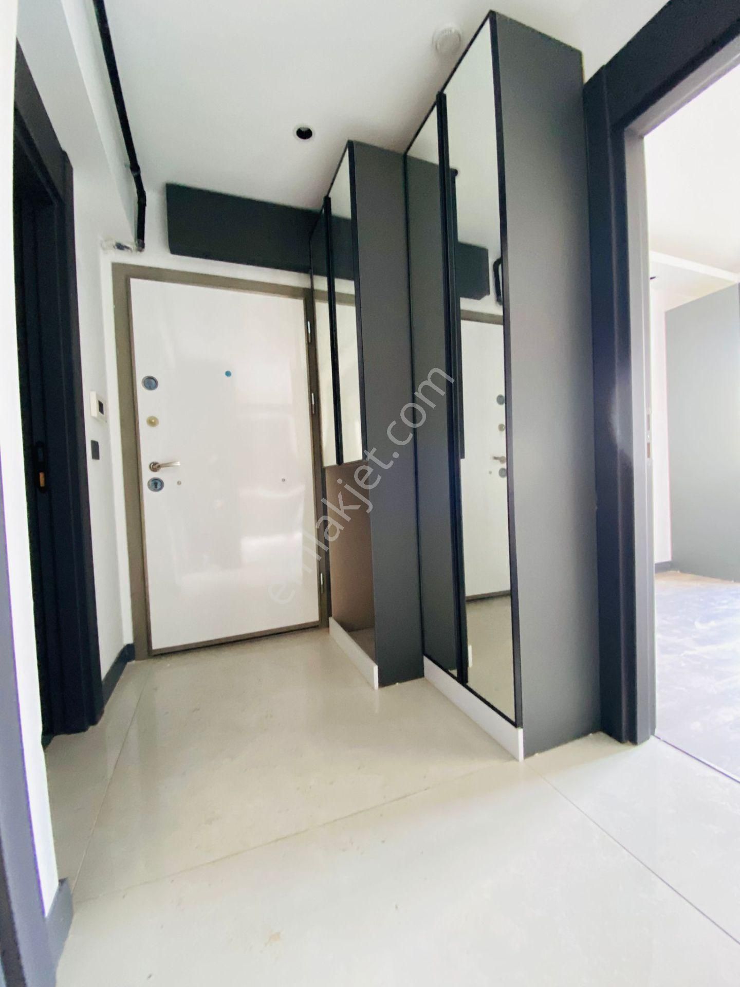 İncek Taşpınar'da Bahçe Kullanımlı 2+1 Sıfır Satılık Daire !!! - Görsel 24