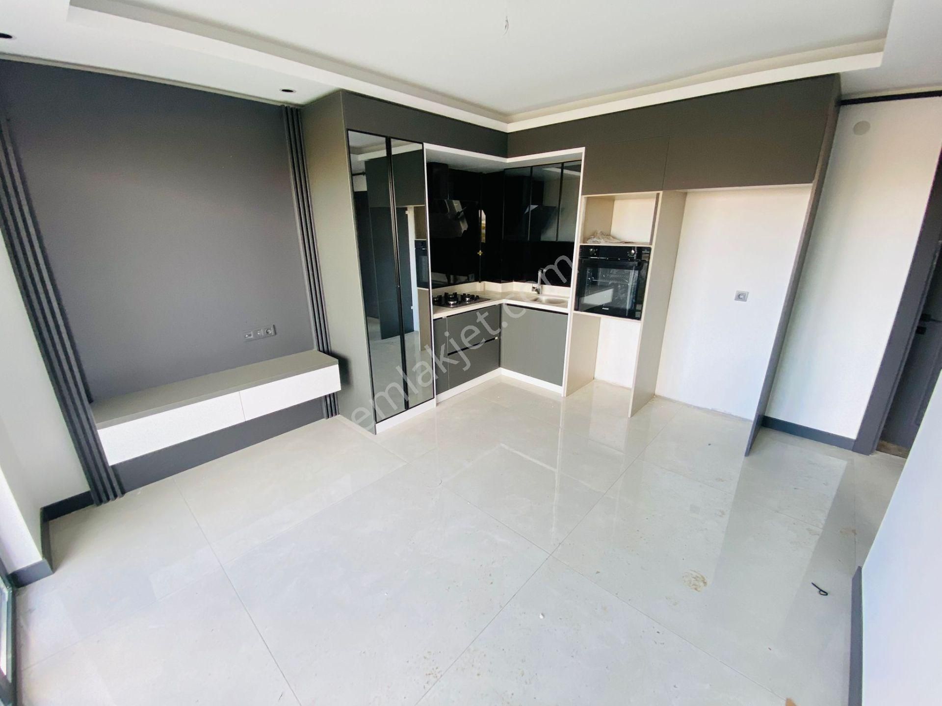 İncek Taşpınar'da Bahçe Kullanımlı 2+1 Sıfır Satılık Daire !!! - Görsel 8