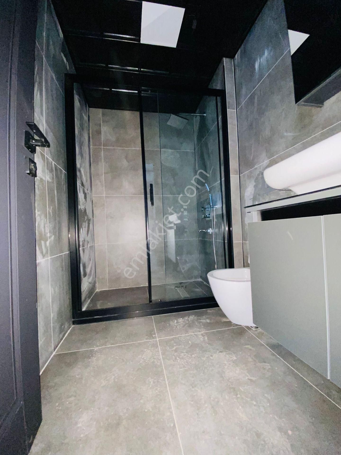 İncek Taşpınar'da Bahçe Kullanımlı 2+1 Sıfır Satılık Daire !!! - Görsel 23