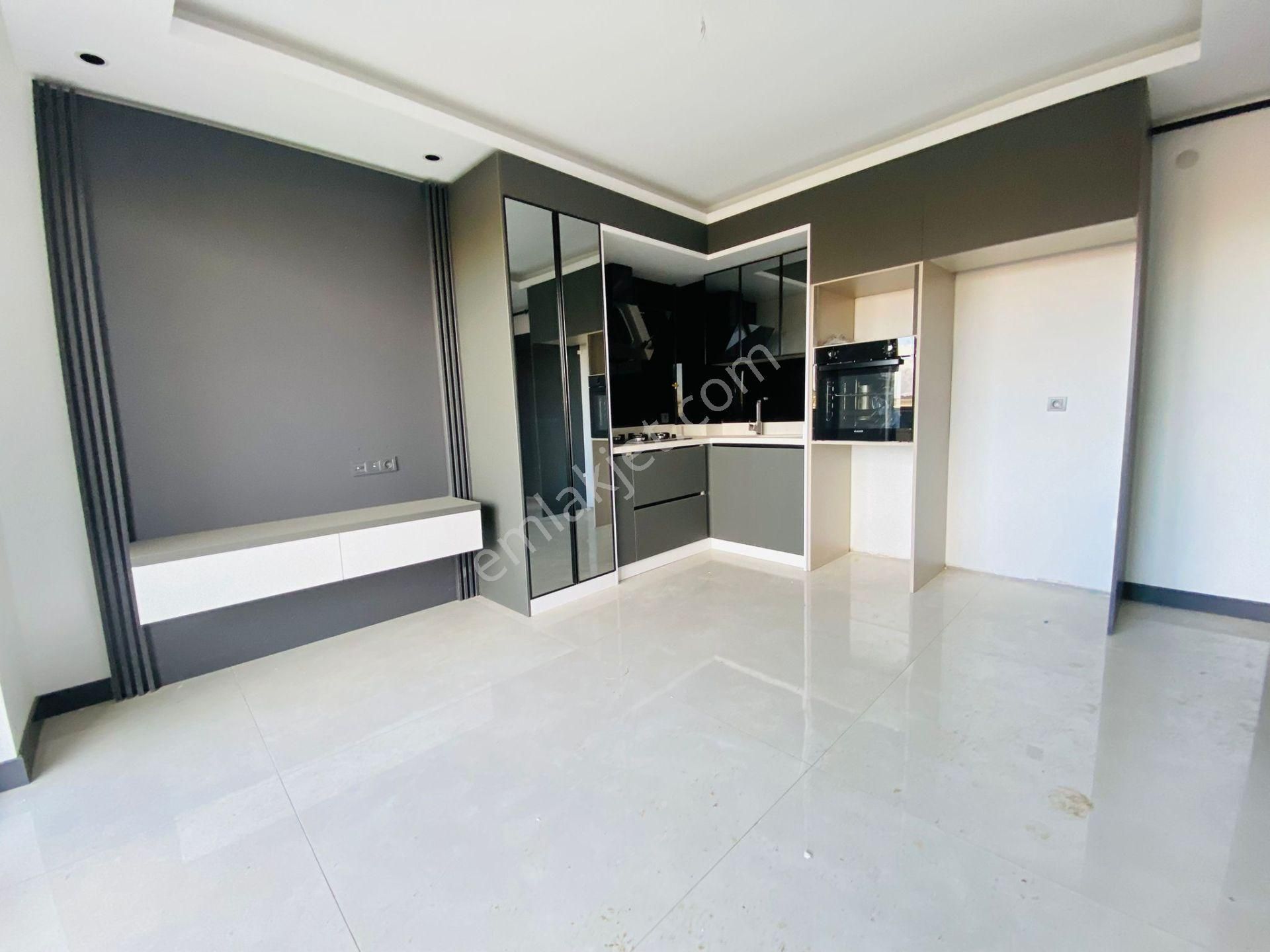 İncek Taşpınar'da Bahçe Kullanımlı 2+1 Sıfır Satılık Daire !!! - Görsel 7