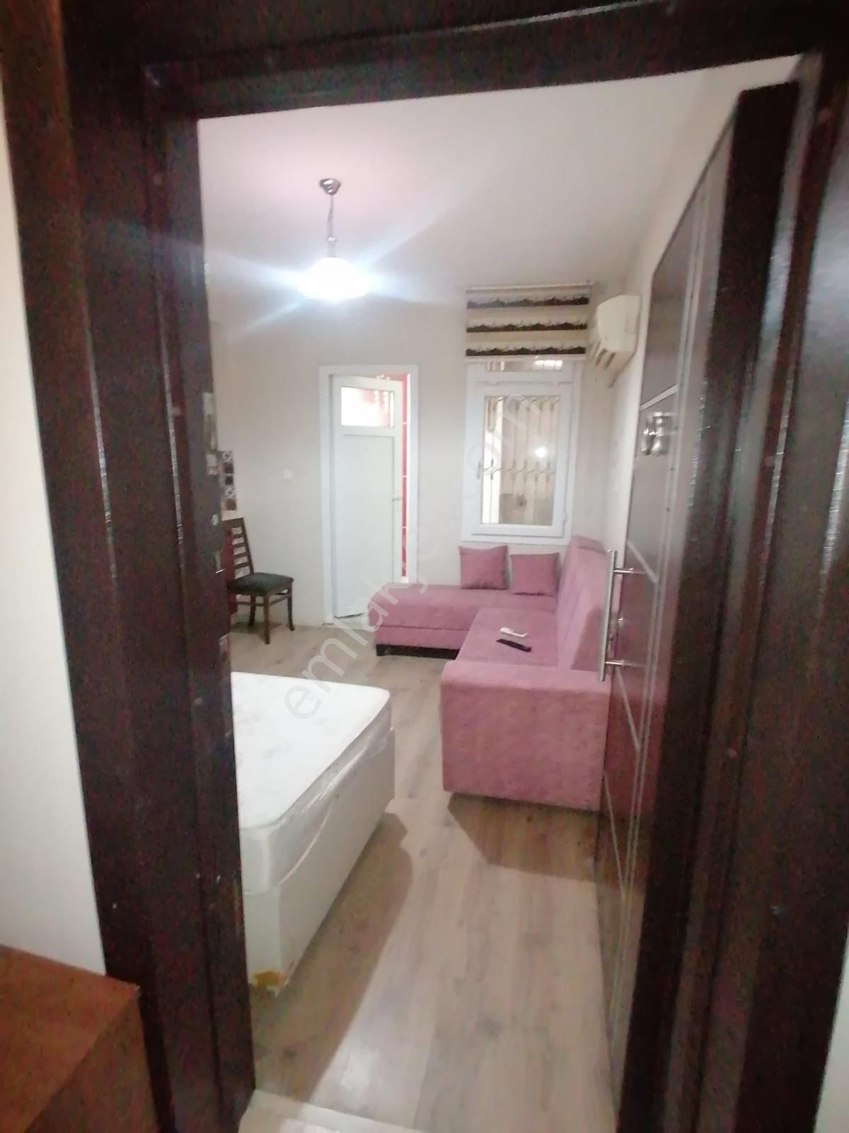 Emfadan B.evlerde Merkezi Konum Full Eşyalı 1+0 Zemin Kat Daire - Görsel 4