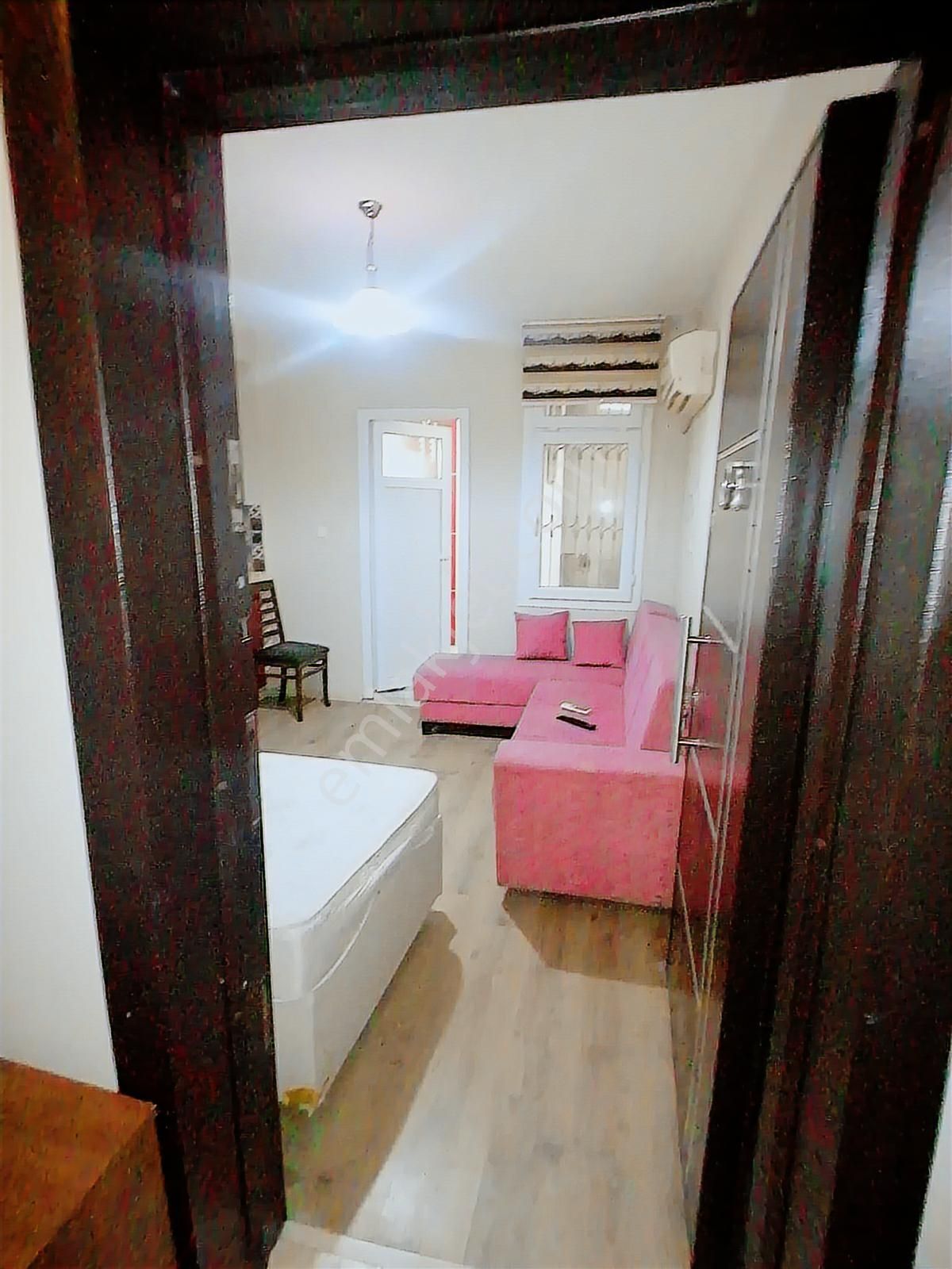 Emfadan B.evlerde Merkezi Konum Full Eşyalı 1+0 Zemin Kat Daire - Görsel 11