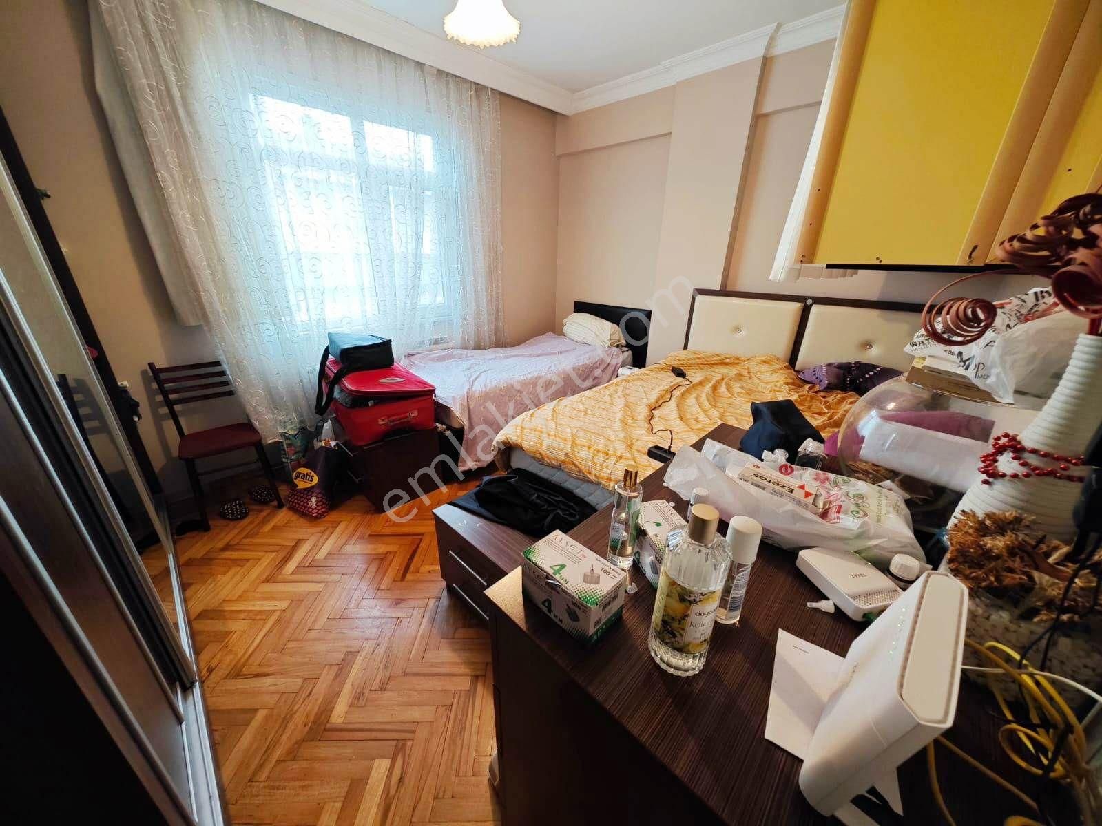 Kat Eksi Olan Binada 3+1 Cadde Üstü Daire -kelepir - Görsel 4