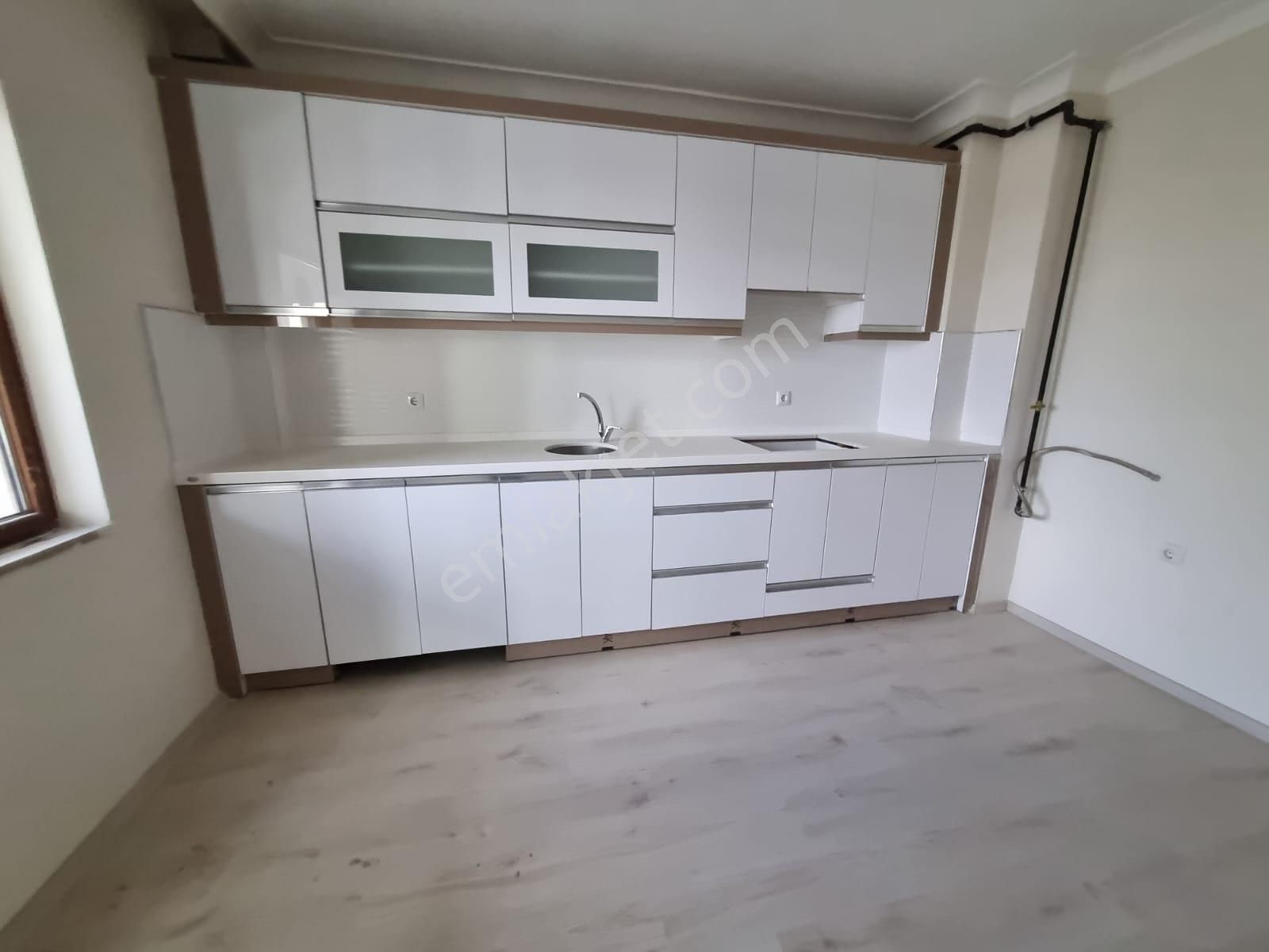 Sincan Temelli/alcı Mavi Sitede Kiralık 3+1 Kilerli Geniş Daire - Görsel 4