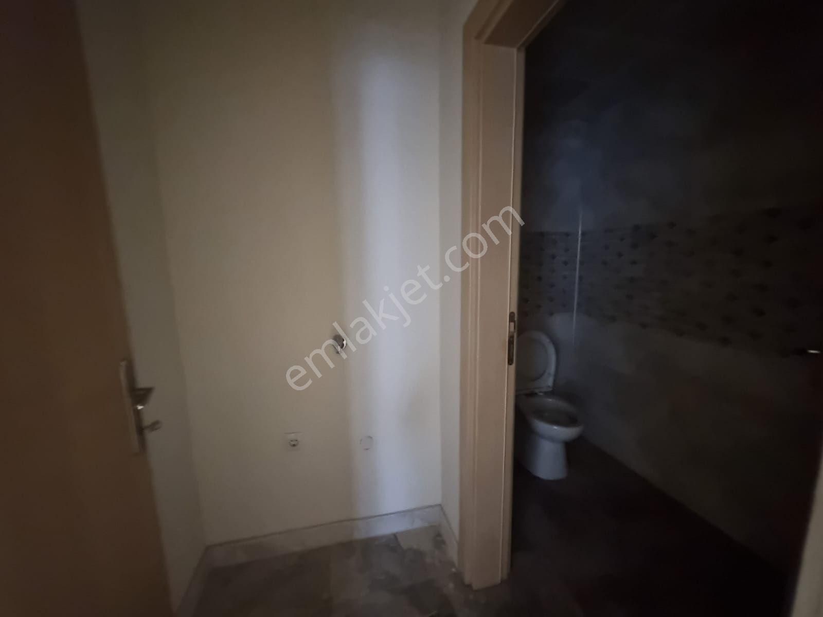 Sincan Temelli/alcı Mavi Sitede Kiralık 3+1 Kilerli Geniş Daire - Görsel 24