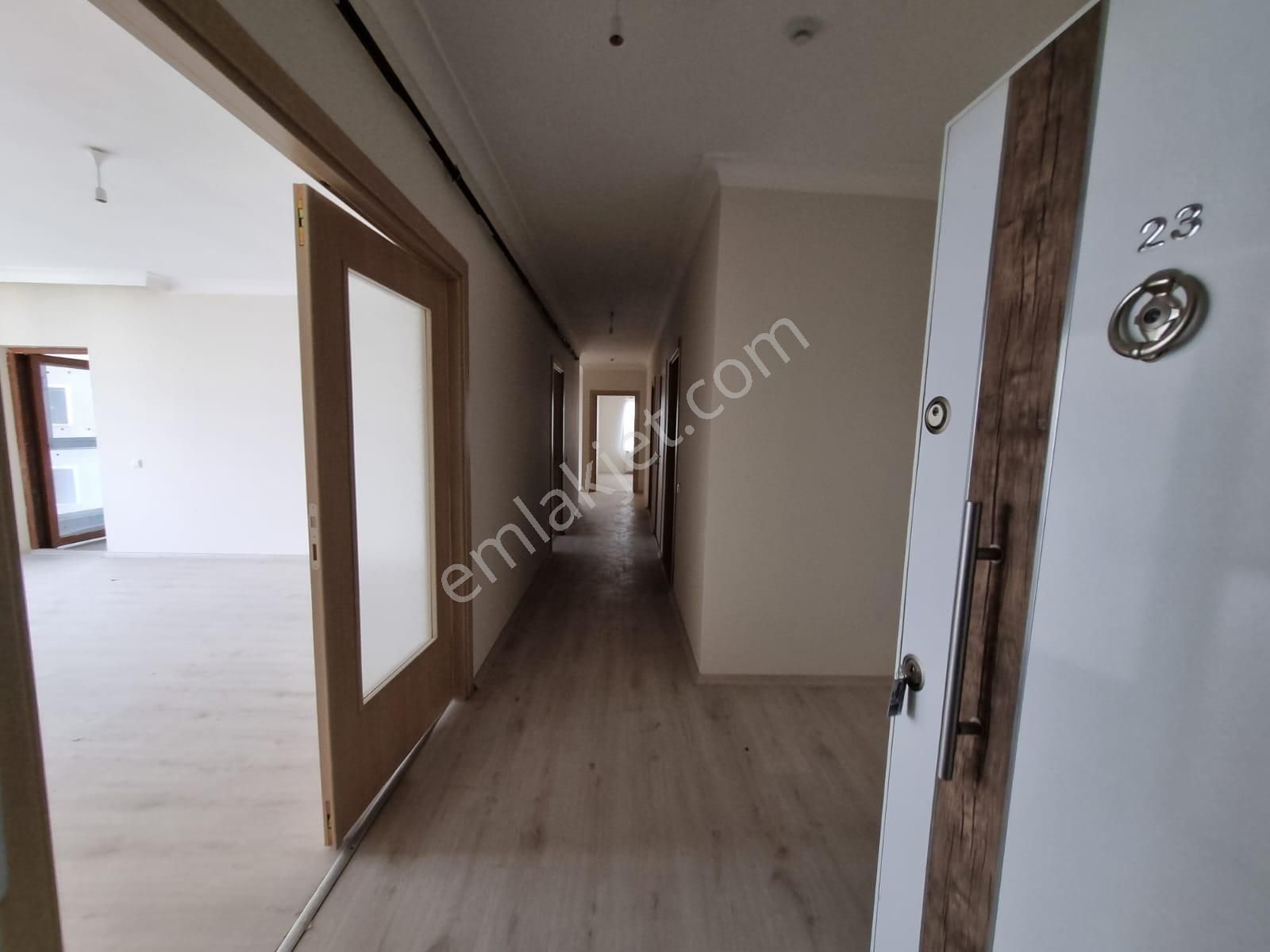 Sincan Temelli/alcı Mavi Sitede Kiralık 3+1 Kilerli Geniş Daire - Görsel 9
