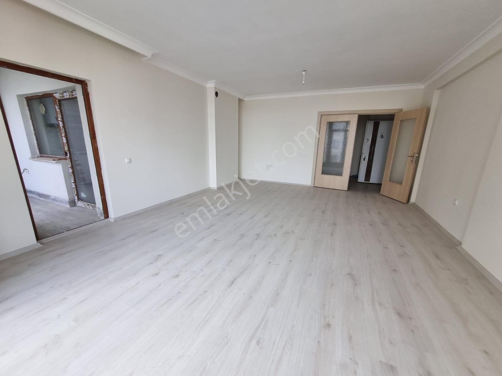 Sincan Temelli/alcı Mavi Sitede Kiralık 3+1 Kilerli Geniş Daire - Görsel 8