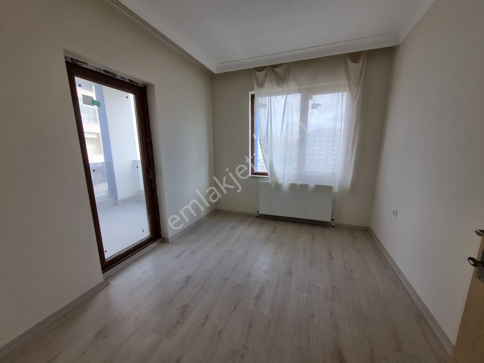 Sincan Temelli/alcı Mavi Sitede Kiralık 3+1 Kilerli Geniş Daire - Görsel 11