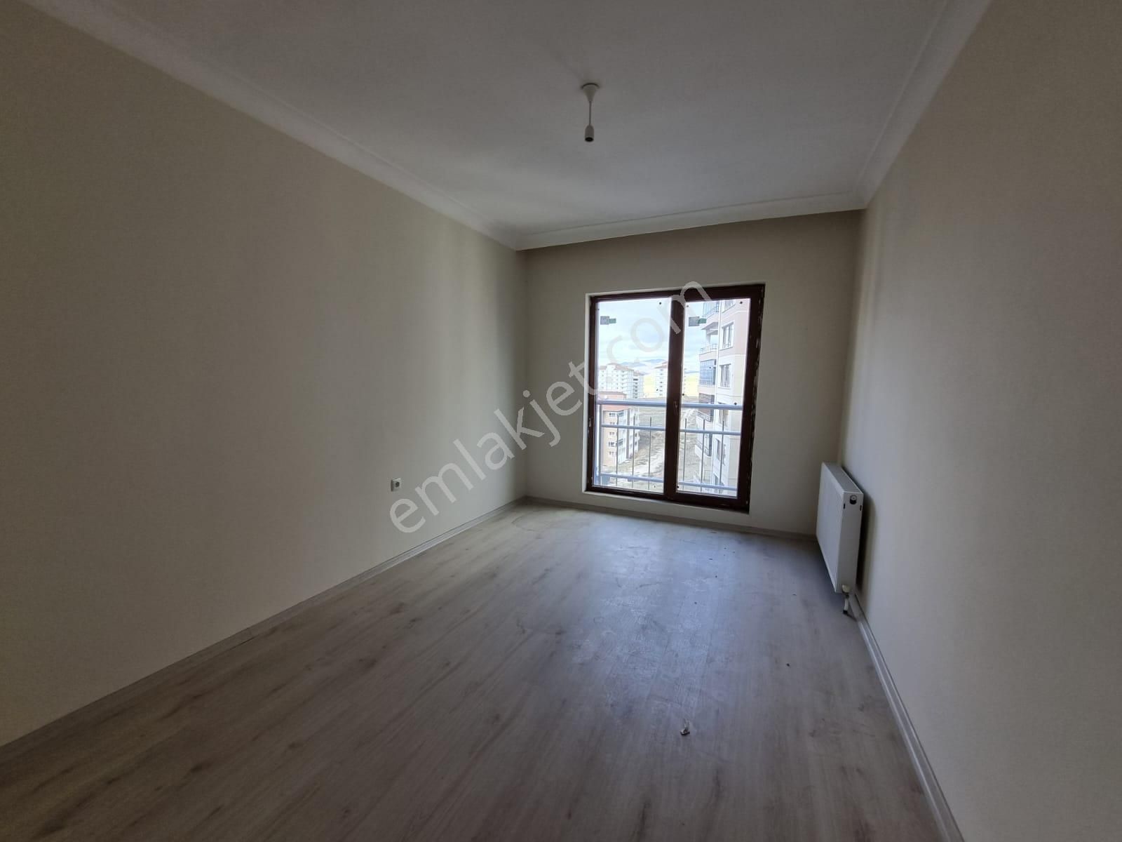 Sincan Temelli/alcı Mavi Sitede Kiralık 3+1 Kilerli Geniş Daire - Görsel 10