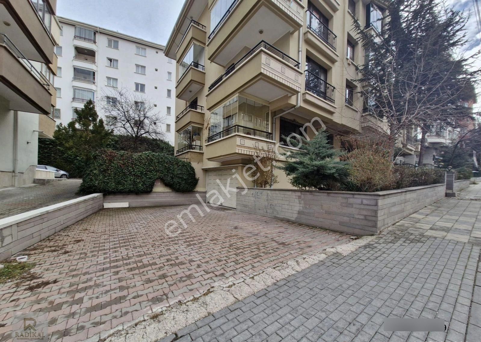 Birlik Mahallesi 393. Cadde Üzeri Asansörlü, Ara Kat, Kök Tapulu Satılık 3+1 Kupon Daire............ - Görsel 25