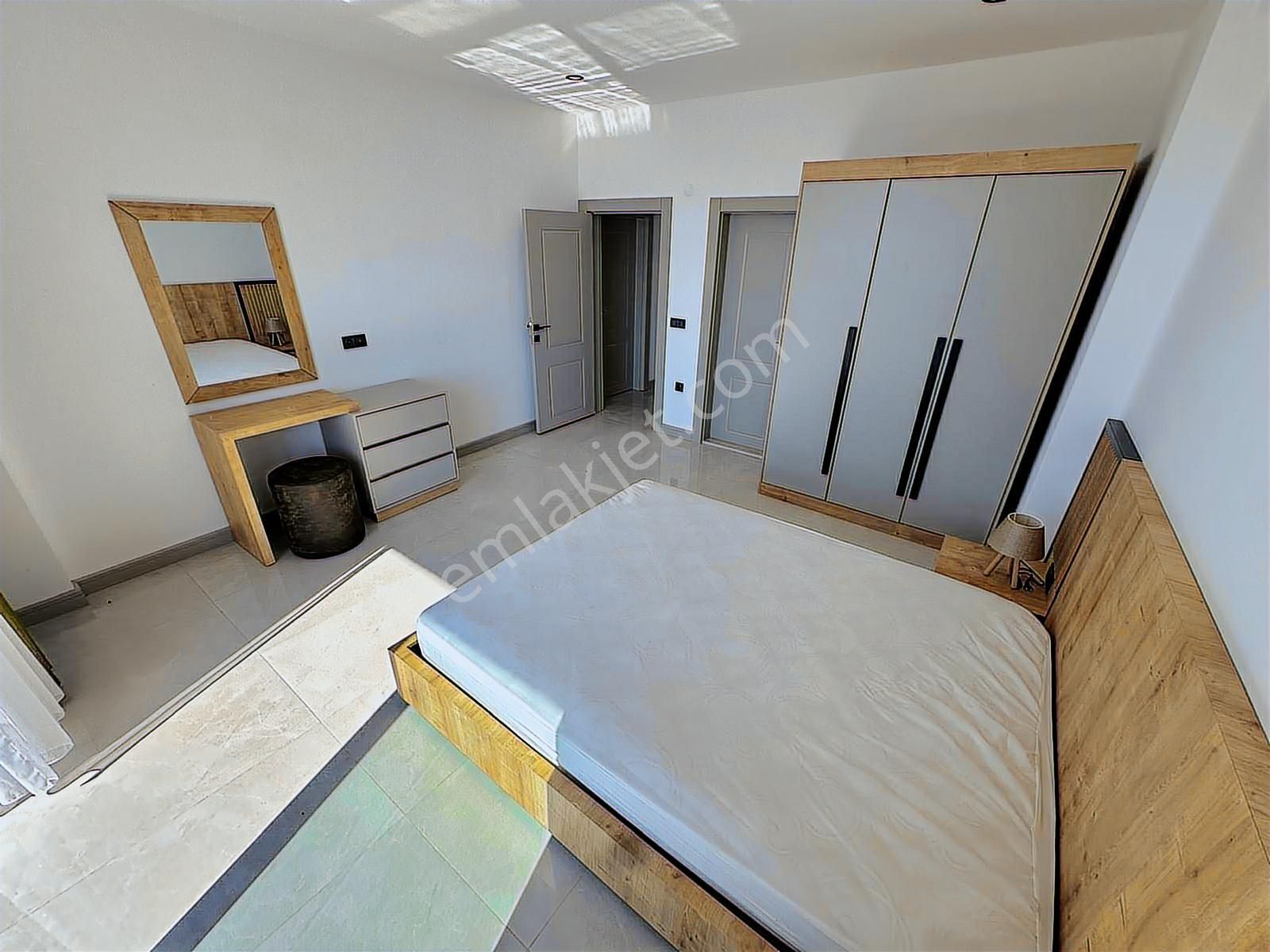 Stoptan Dünyaca Ünlü Faralyada Deniz Manzaralı 370m² Villa - Görsel 21