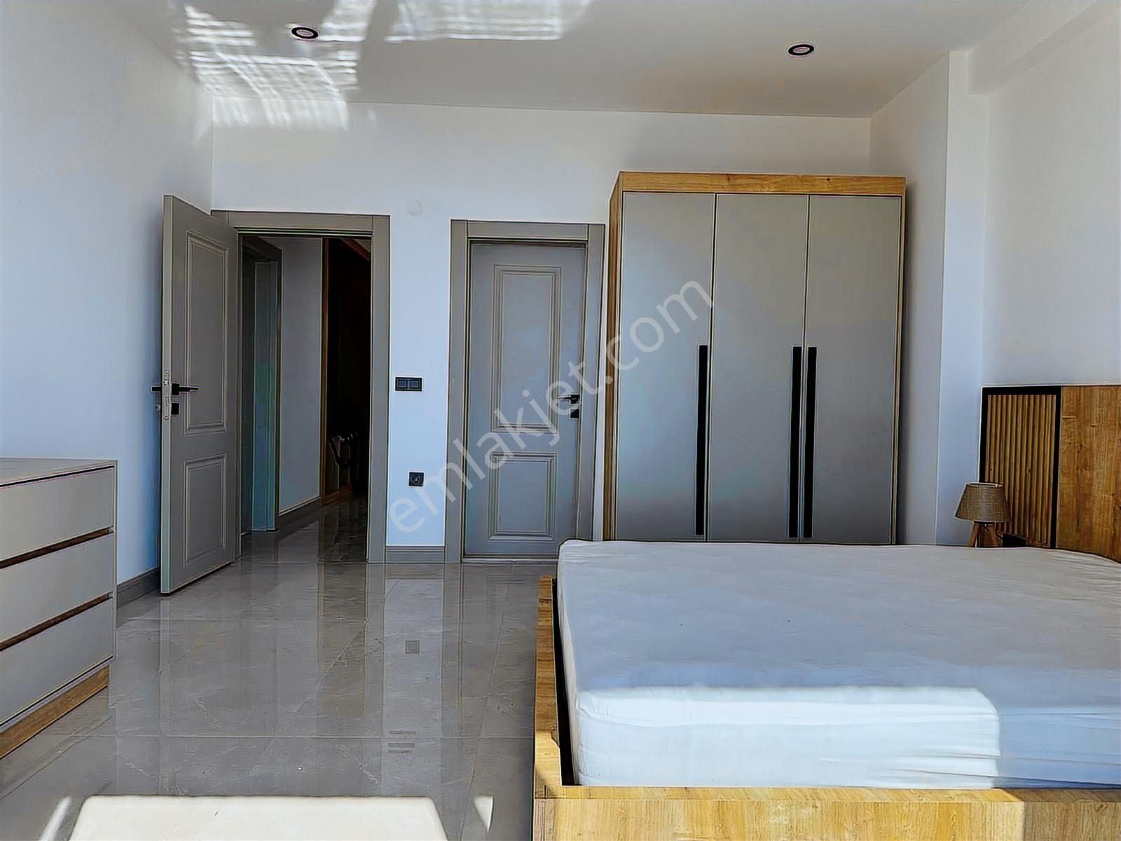 Stoptan Dünyaca Ünlü Faralyada Deniz Manzaralı 370m² Villa - Görsel 28