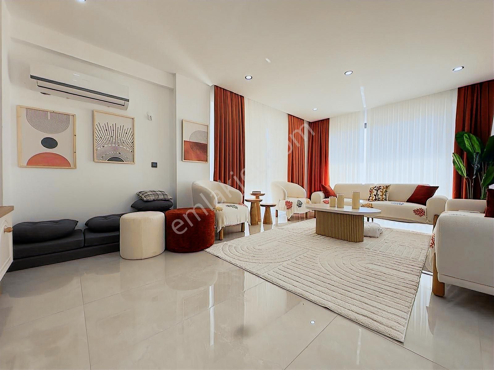 Stoptan Dünyaca Ünlü Faralyada Deniz Manzaralı 370m² Villa - Görsel 22