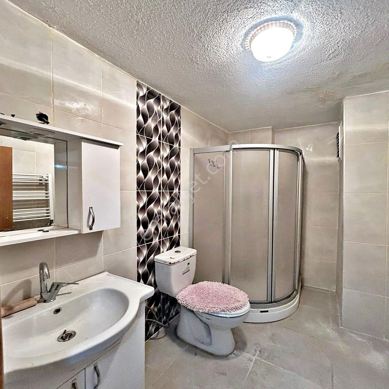 Yeşilkent Mahallesinde 2+1 Balkonlu Satılık Ara Kat Daire - Görsel 35