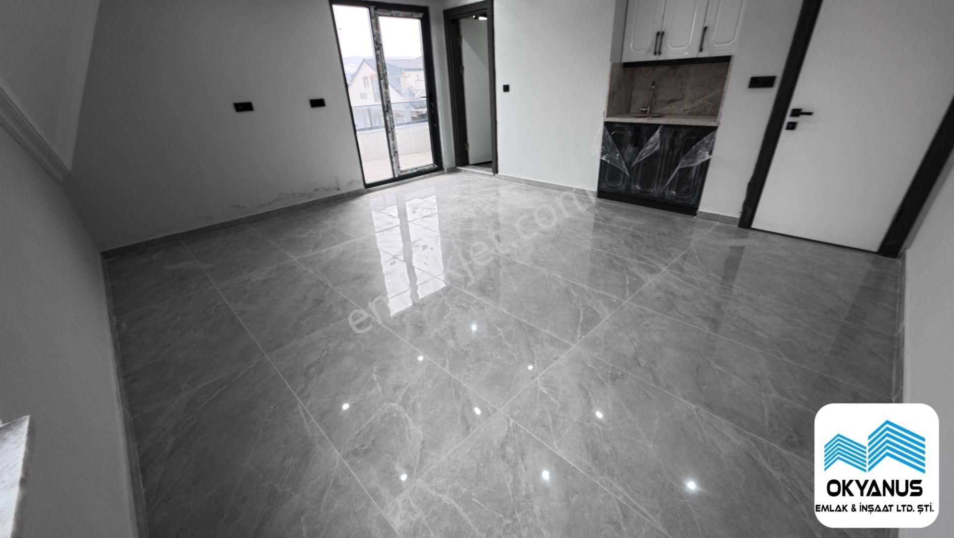 Sakarya Kocaalide Müstakil Bahçe Kullanımlı 4+1 Villa!!! - Görsel 25