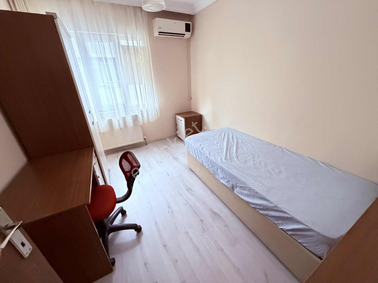 Burcu'dan Çarşı Merkez'de 2+0 Full Eşyalı Klimalı Kiralık Daire - Görsel 3