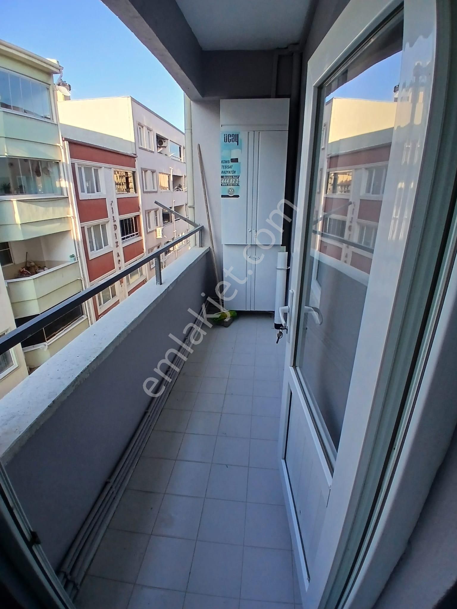 Parstan Cumhuriyette Ayrı Mutfak Doğalgazlı Geniş Ferah 2+1 - Görsel 7