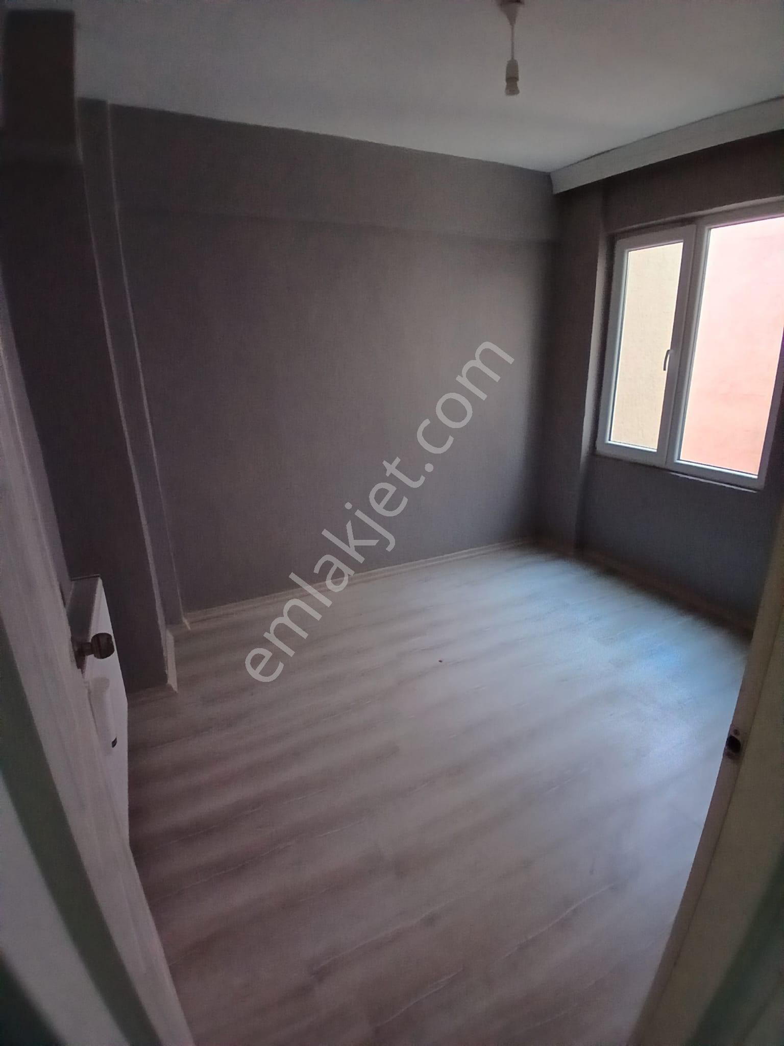 Parstan Cumhuriyette Ayrı Mutfak Doğalgazlı Geniş Ferah 2+1 - Görsel 8