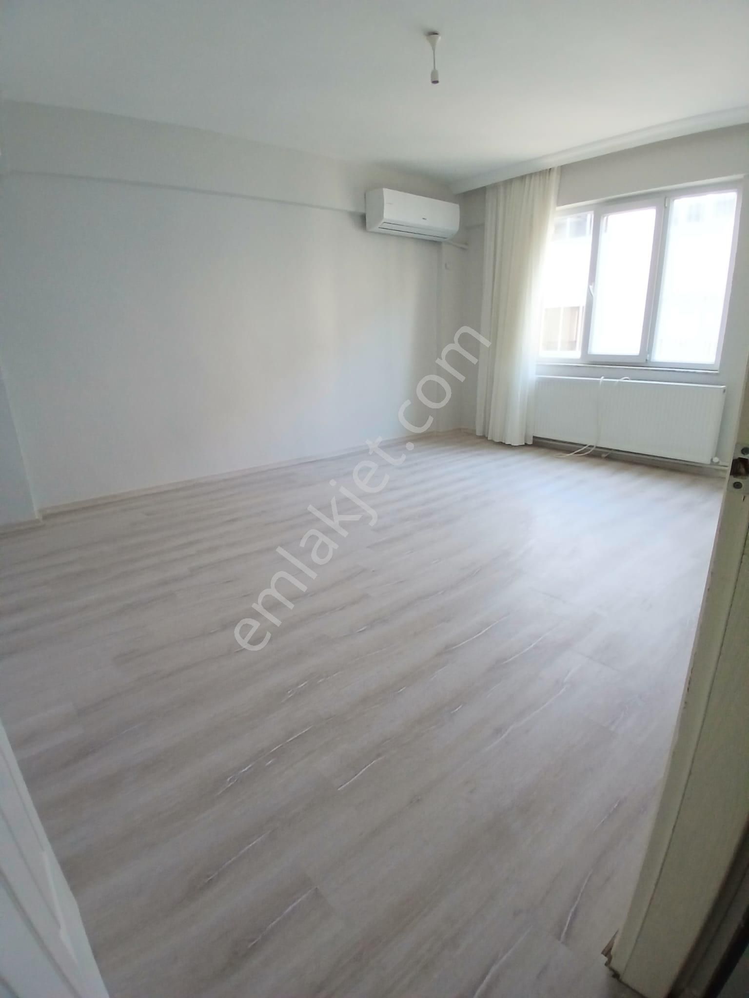 Parstan Cumhuriyette Ayrı Mutfak Doğalgazlı Geniş Ferah 2+1 - Görsel 11