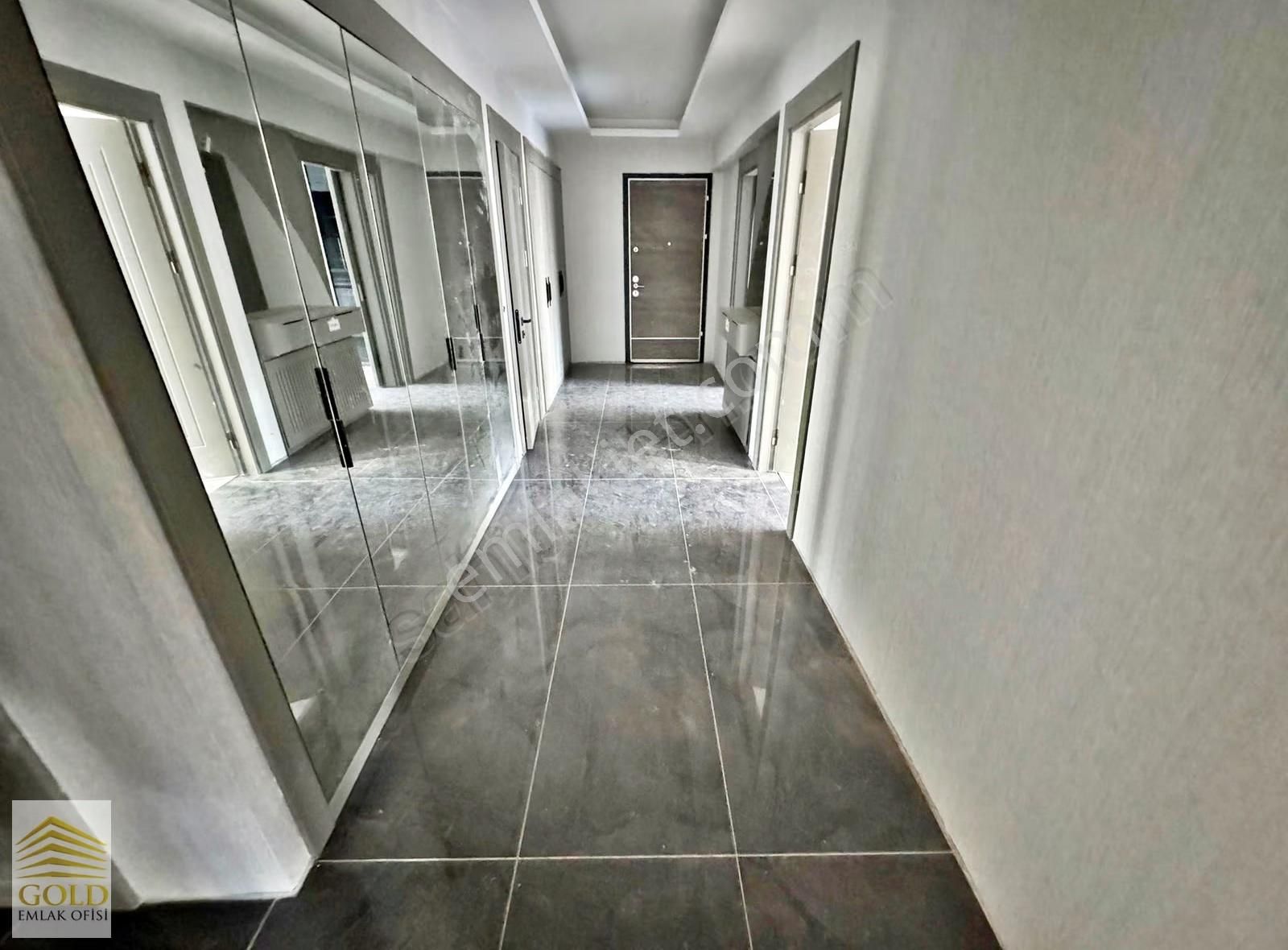 Gold'tan Ovacık Merkezde Site İçi Yüksek Katta Uygun Fiyata 4+1 - Görsel 15