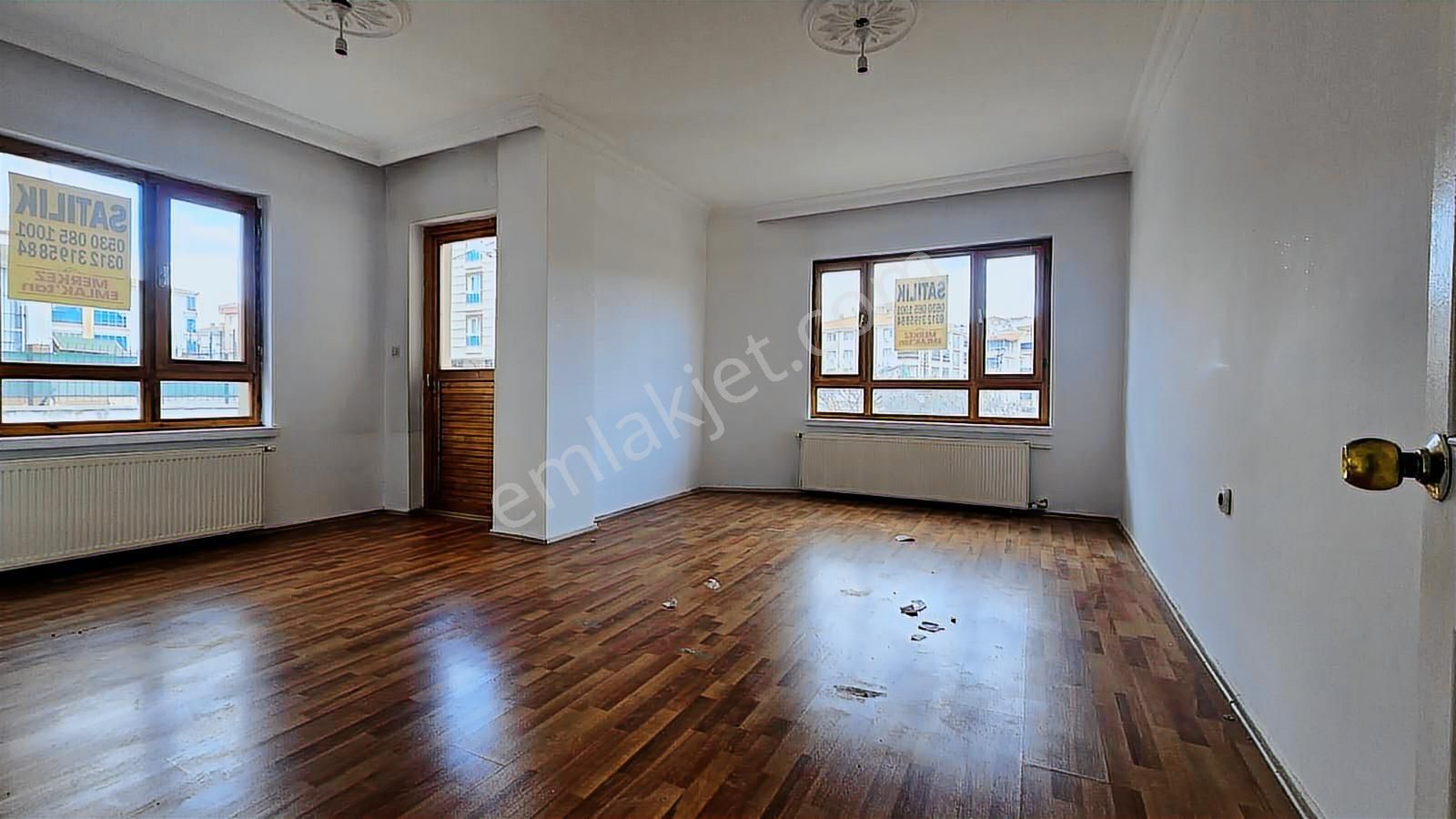 3+1 Kat 1 Ön Cephe Bağımsız Merkezi Konum'da 120 M2 Kombili - Görsel 4