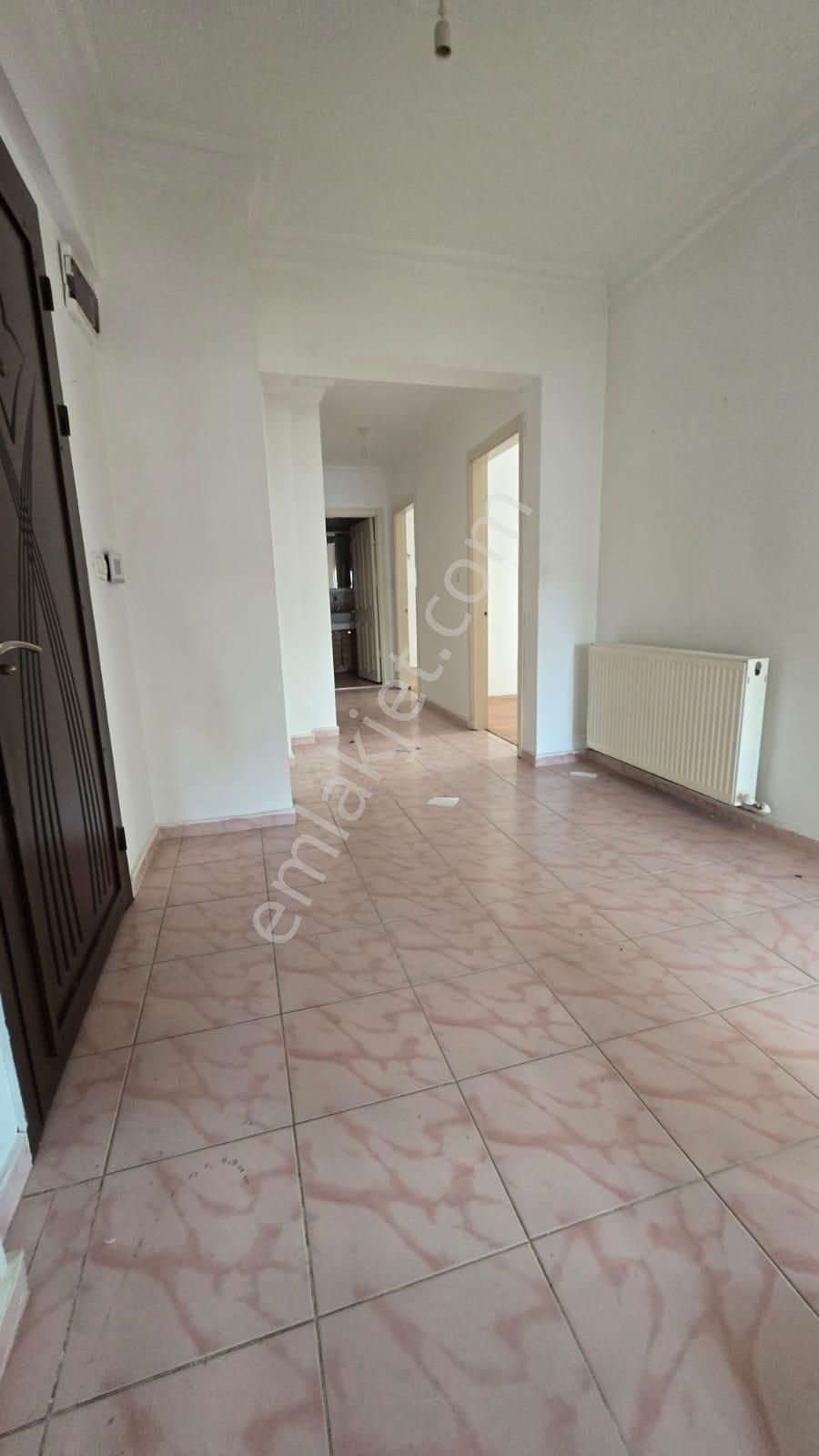 3+1 Kat 1 Ön Cephe Bağımsız Merkezi Konum'da 120 M2 Kombili - Görsel 14