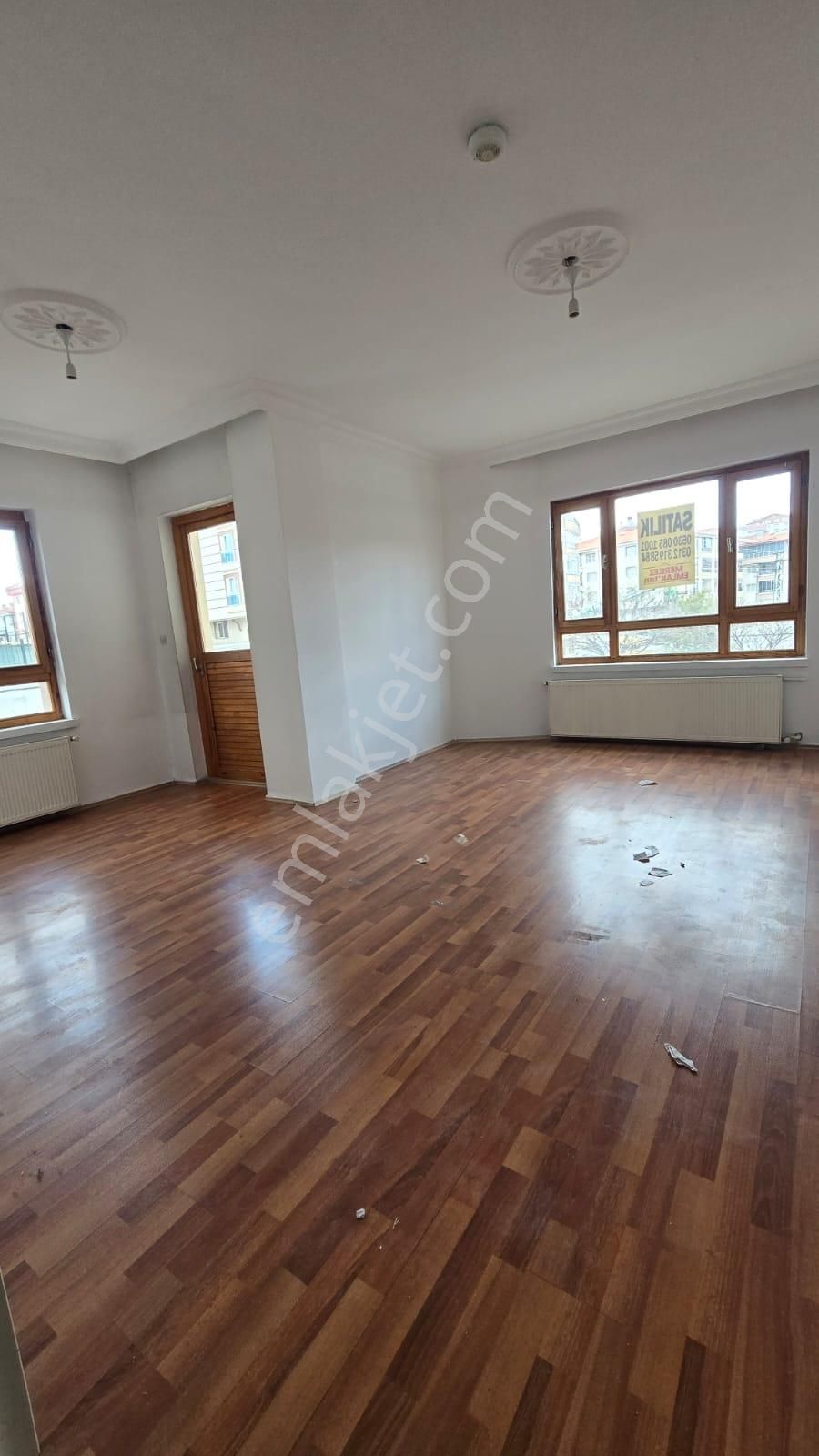 3+1 Kat 1 Ön Cephe Bağımsız Merkezi Konum'da 120 M2 Kombili - Görsel 11