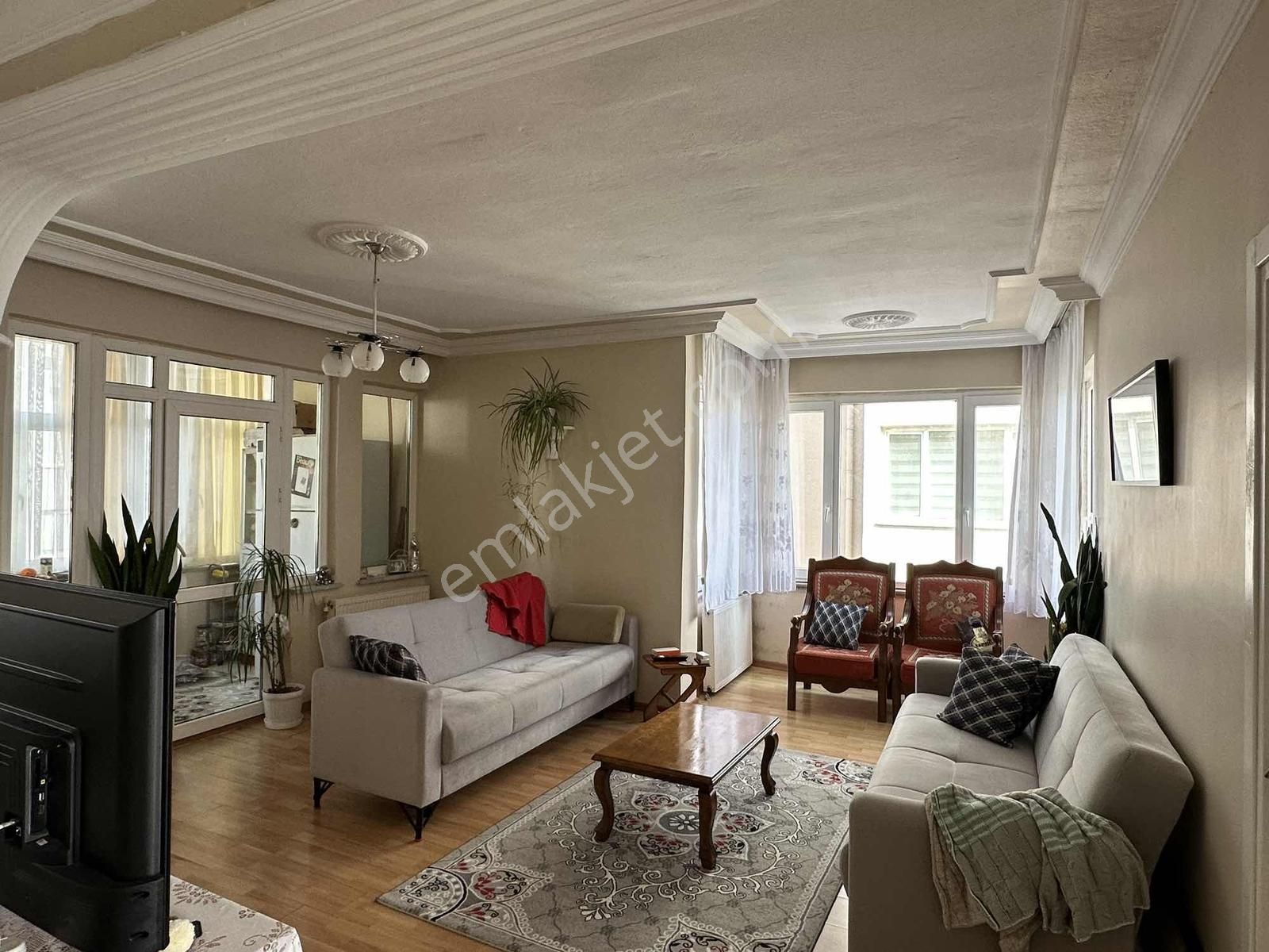 Esenkent Kamelya Evleri Yatırımlık 2+1 Satılık Daire