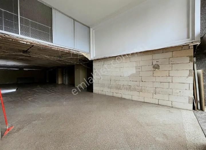 Kağıthane Merkezde Mağaza Showrom Cafe Restorana Uyğun Kiralık İşyeri - Görsel 3
