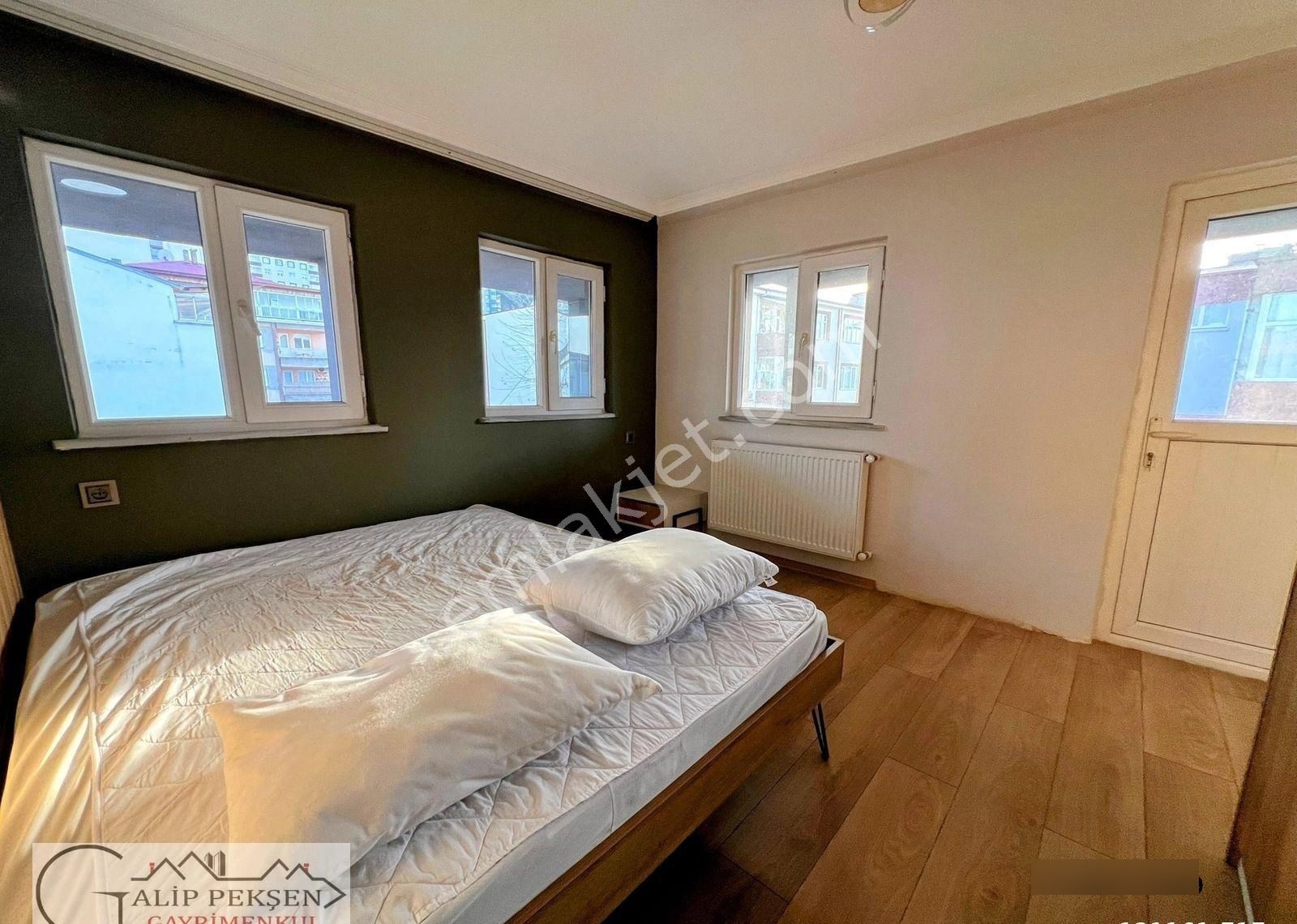 Trabzon Ortahisar İnönü Mah. 7+1 Eşyalı Çatı Dubleksi Kiralık Daire, Geniş Ve Konforlu Yaşam Alanı - Görsel 11