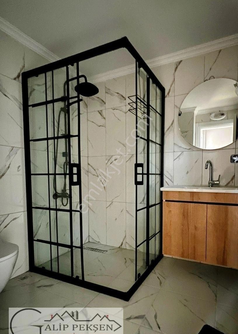 Trabzon Ortahisar İnönü Mah. 7+1 Eşyalı Çatı Dubleksi Kiralık Daire, Geniş Ve Konforlu Yaşam Alanı - Görsel 13