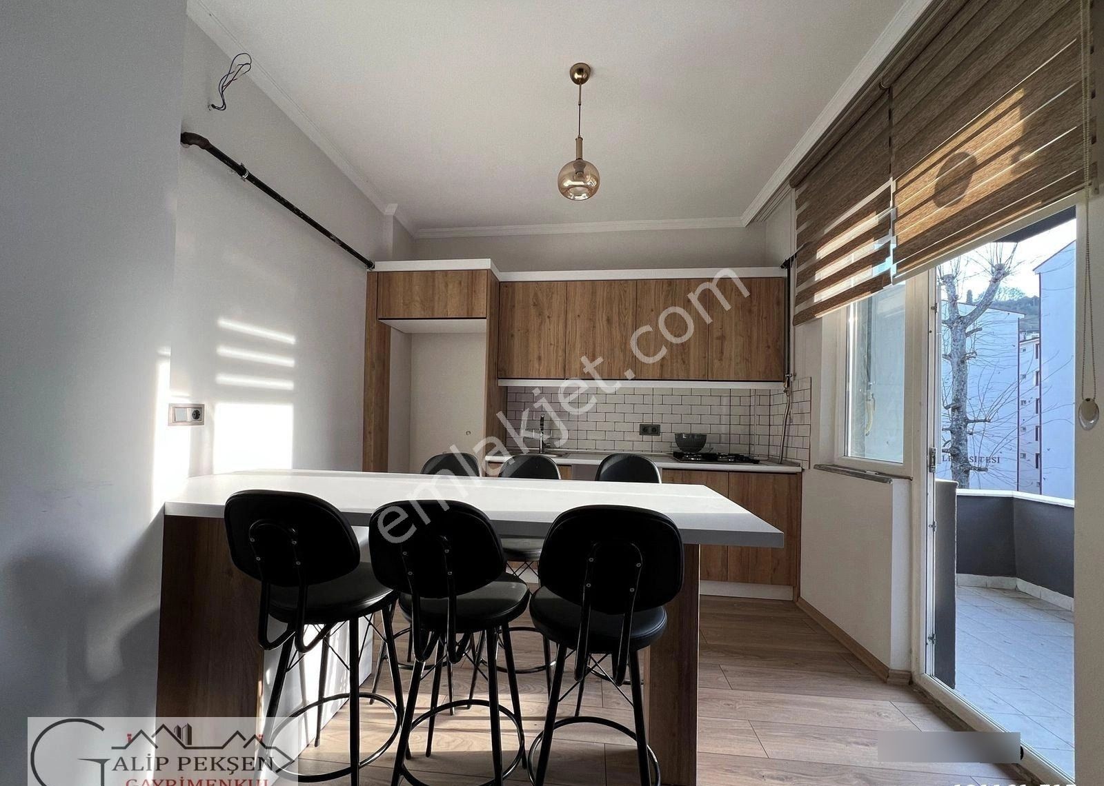 Trabzon Ortahisar İnönü Mah. 7+1 Eşyalı Çatı Dubleksi Kiralık Daire, Geniş Ve Konforlu Yaşam Alanı - Görsel 22