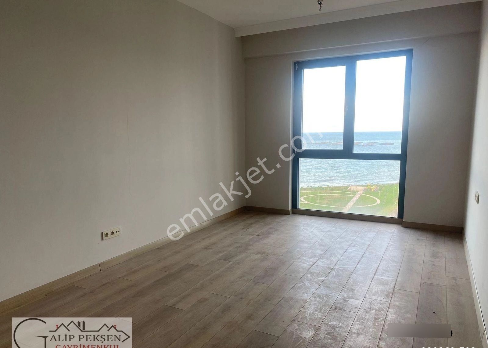 Trabzon Yomra Sancak'ta Deniz Manzaralı, Site İçinde 3+1 Lüks Sıfır Daire 170 M² - Görsel 3
